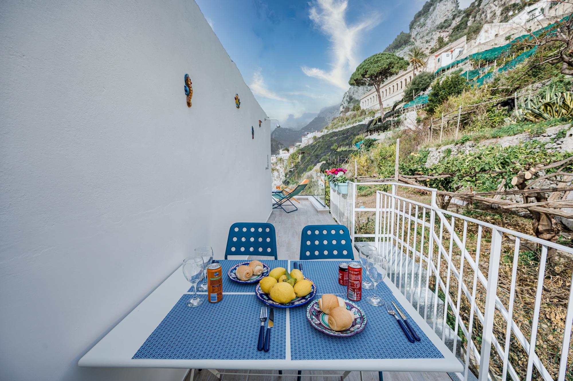 Property Image 2 - Blue Amalfi Luxury House 