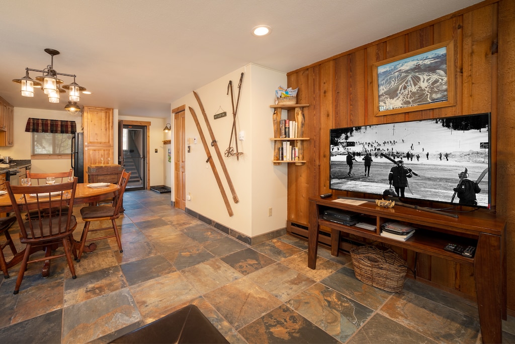 SWP Beaver Village 414 living area