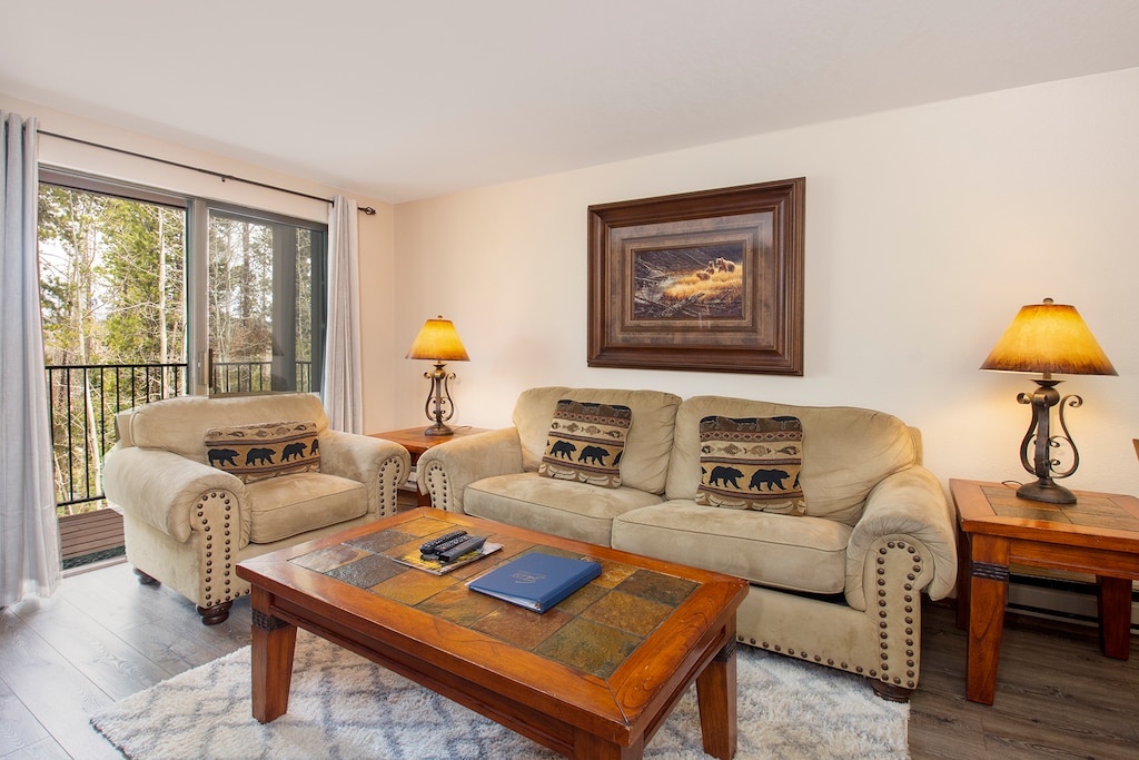 SWP Beaver Village 721 living room