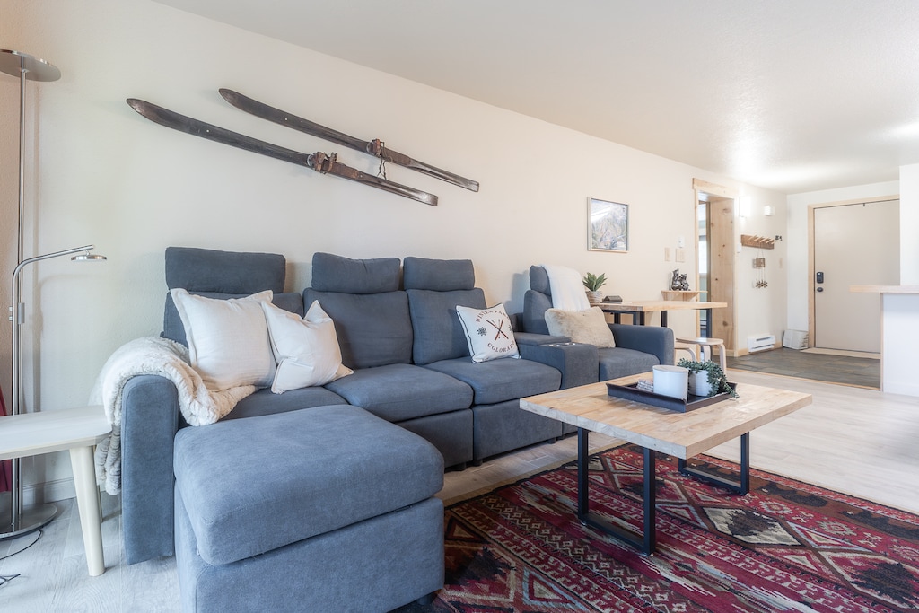 SWP Beaver Village 723 living room