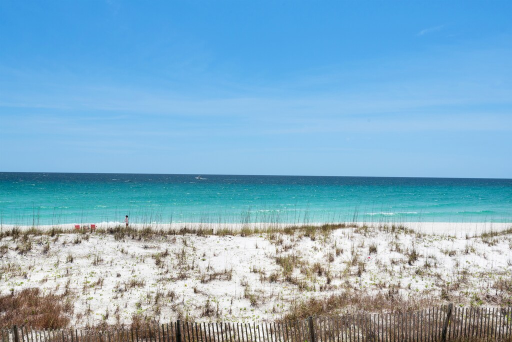 Shore walk to the beach