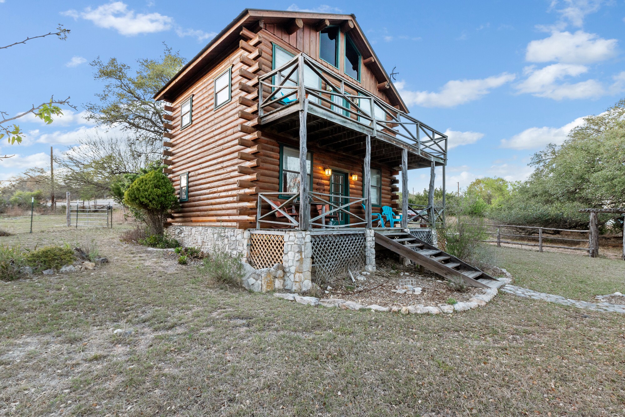 Property Image 2 - Mighty Oak Log Cabin