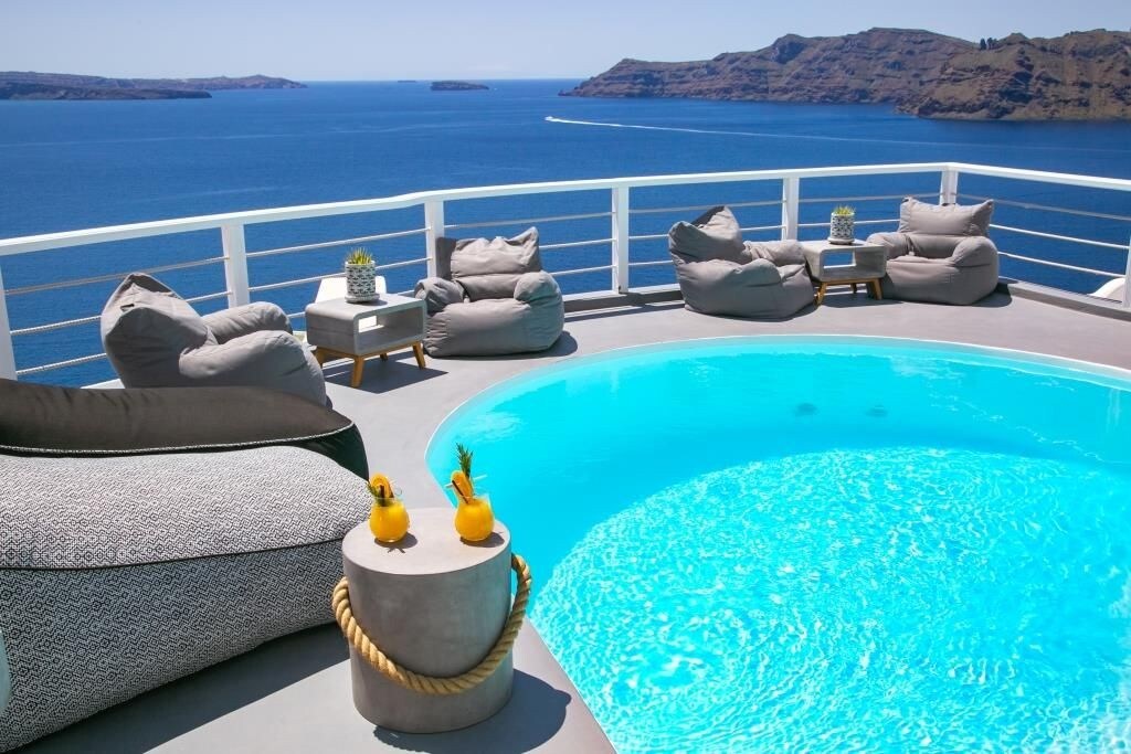 Property Image 1 - Oia Ocean Breeze Villa With Sea & Caldera View