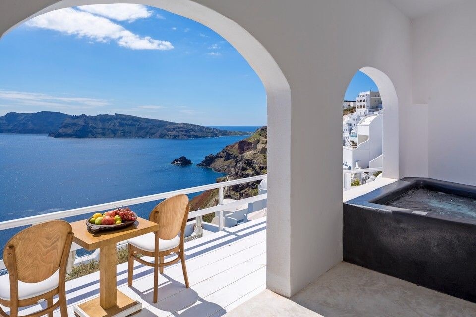 Property Image 1 - Oia Infinity Blue Villa with Outdoor Plunge Pool with Sea & Caldera View