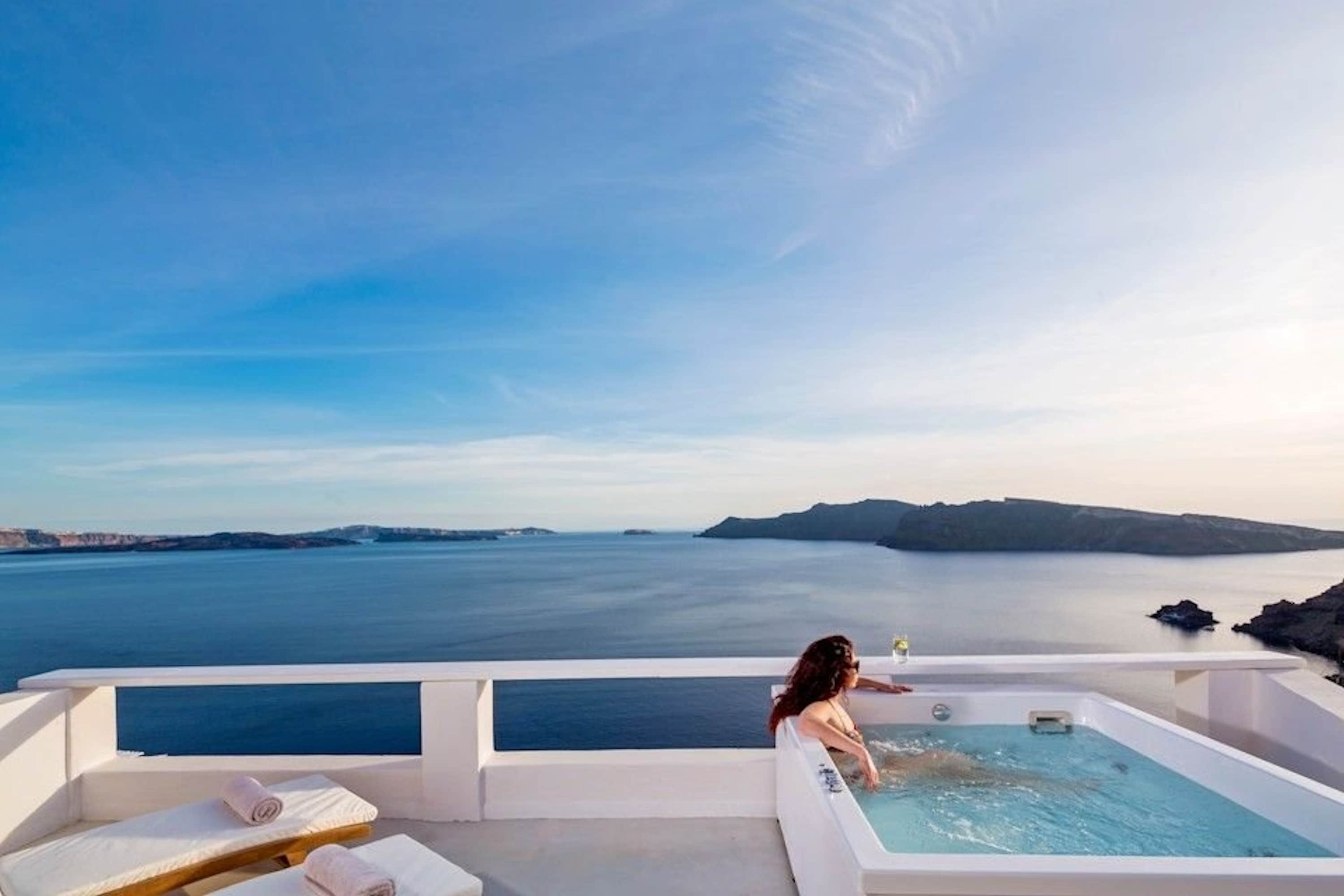 Property Image 1 -  Oia Pure Bliss Villa with Outdoor Plunge Pool with Sea & Caldera View