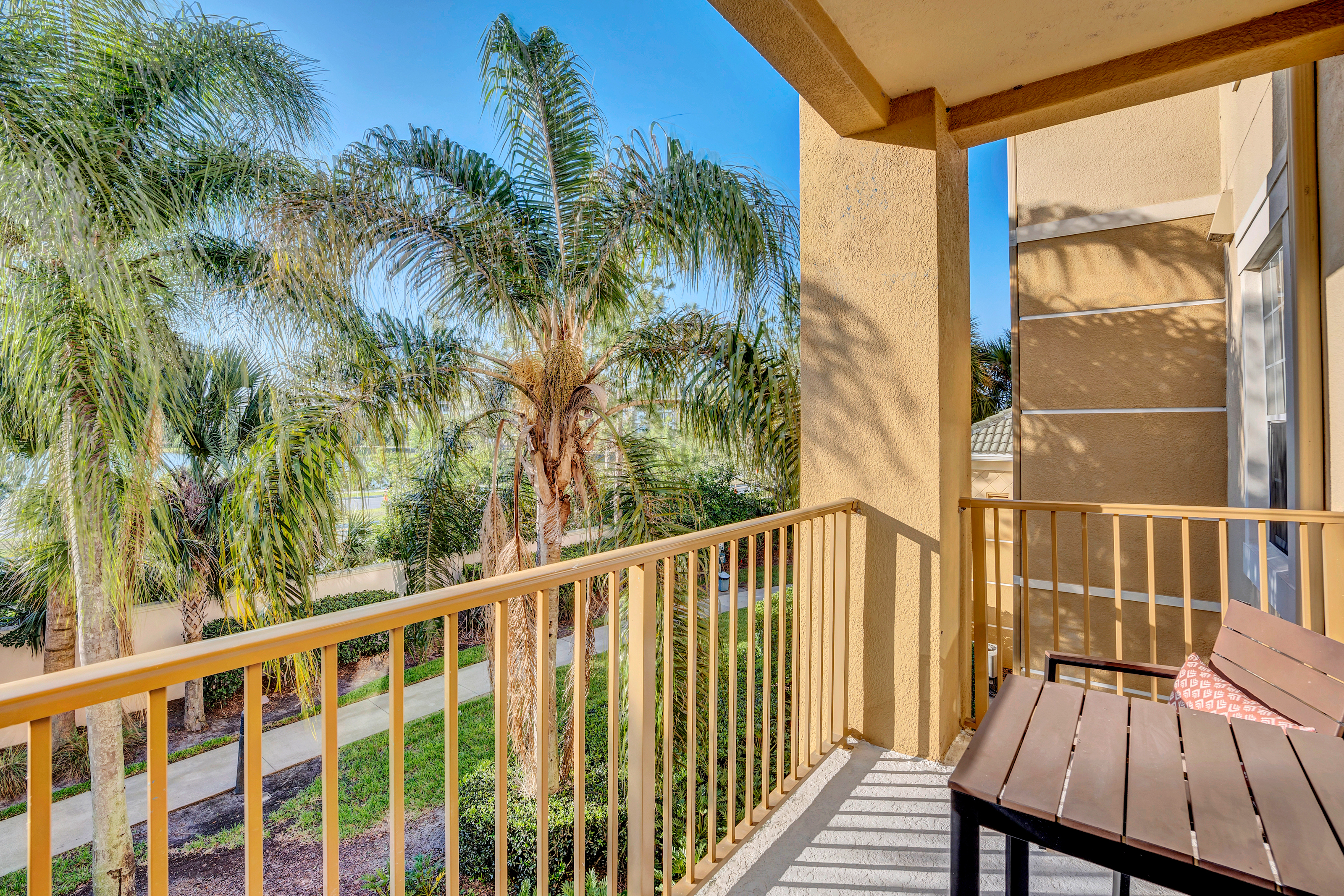 Set the stage for a lush escape on the private balcony of the condo in Orlando - Enjoy a space to relax and recharge away from the crowds with exclusive privacy - Perfect space  for relaxation and soaking up the sunshine