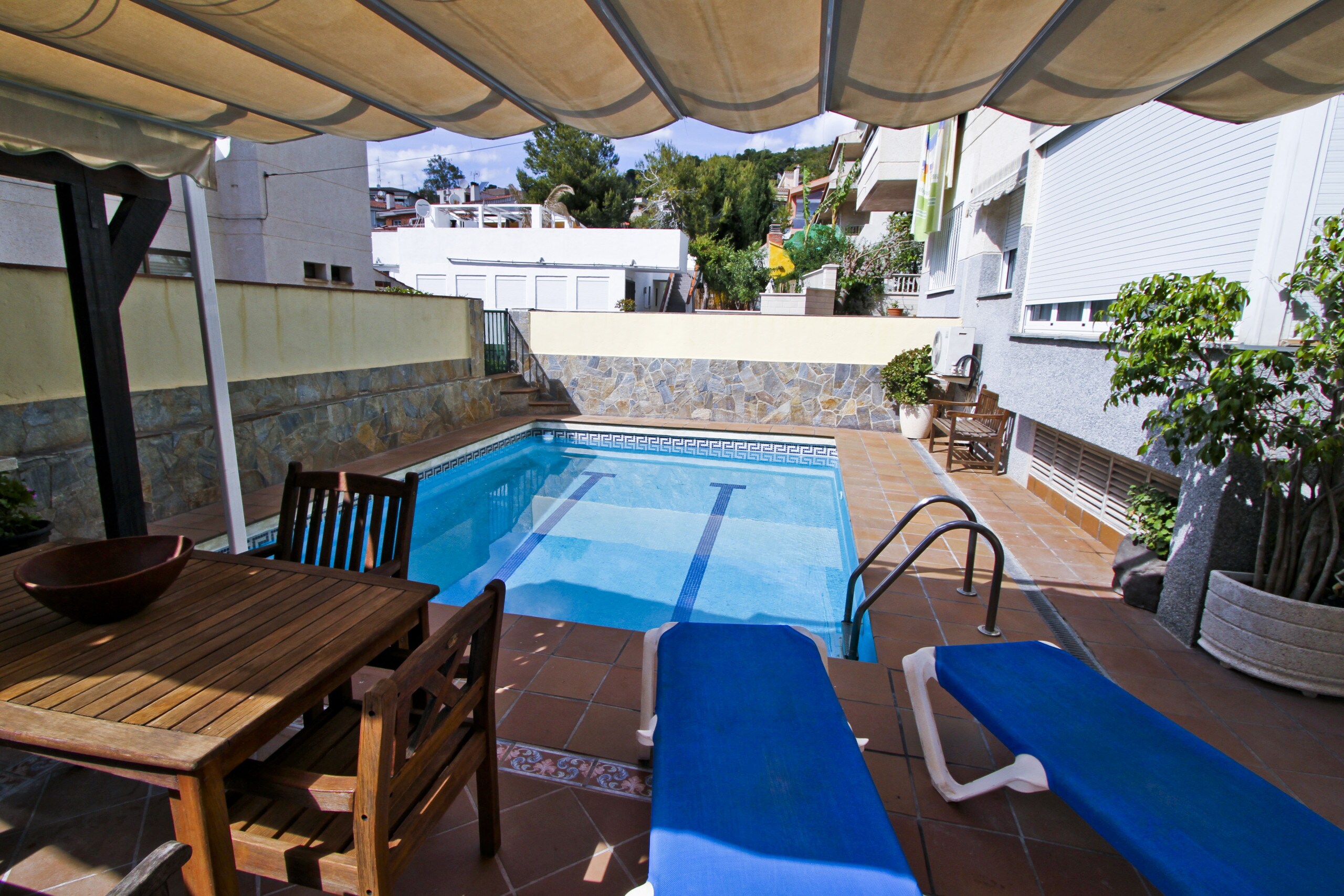 Property Image 1 - Exquisite Villa with private pool and jacuzzi in Salou