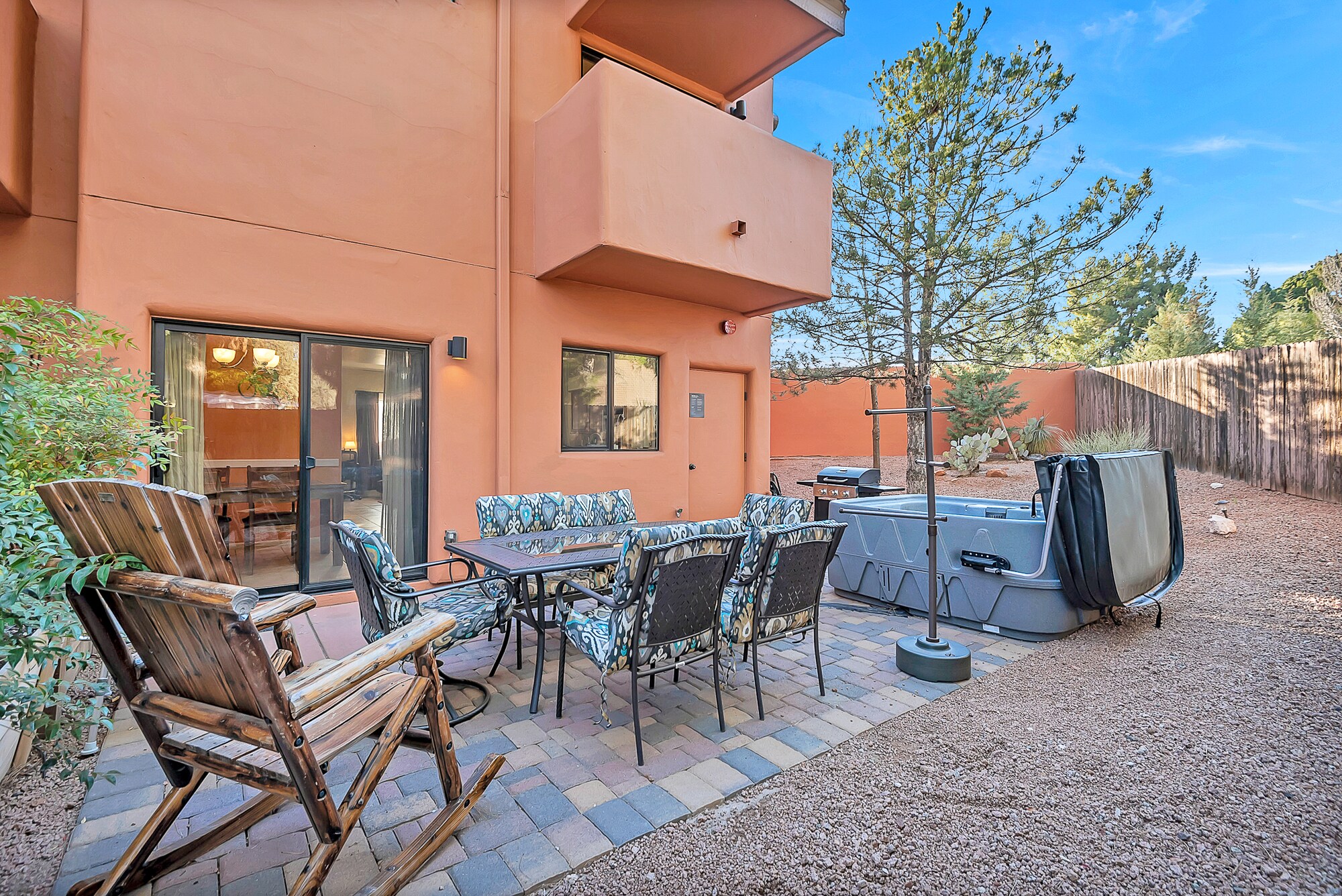 Private Backyard with Rocking Chairs, Outdoor Dining and Hot Tub