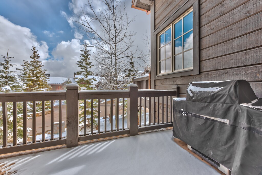 Rear Deck with a Gas BBQ and Views
