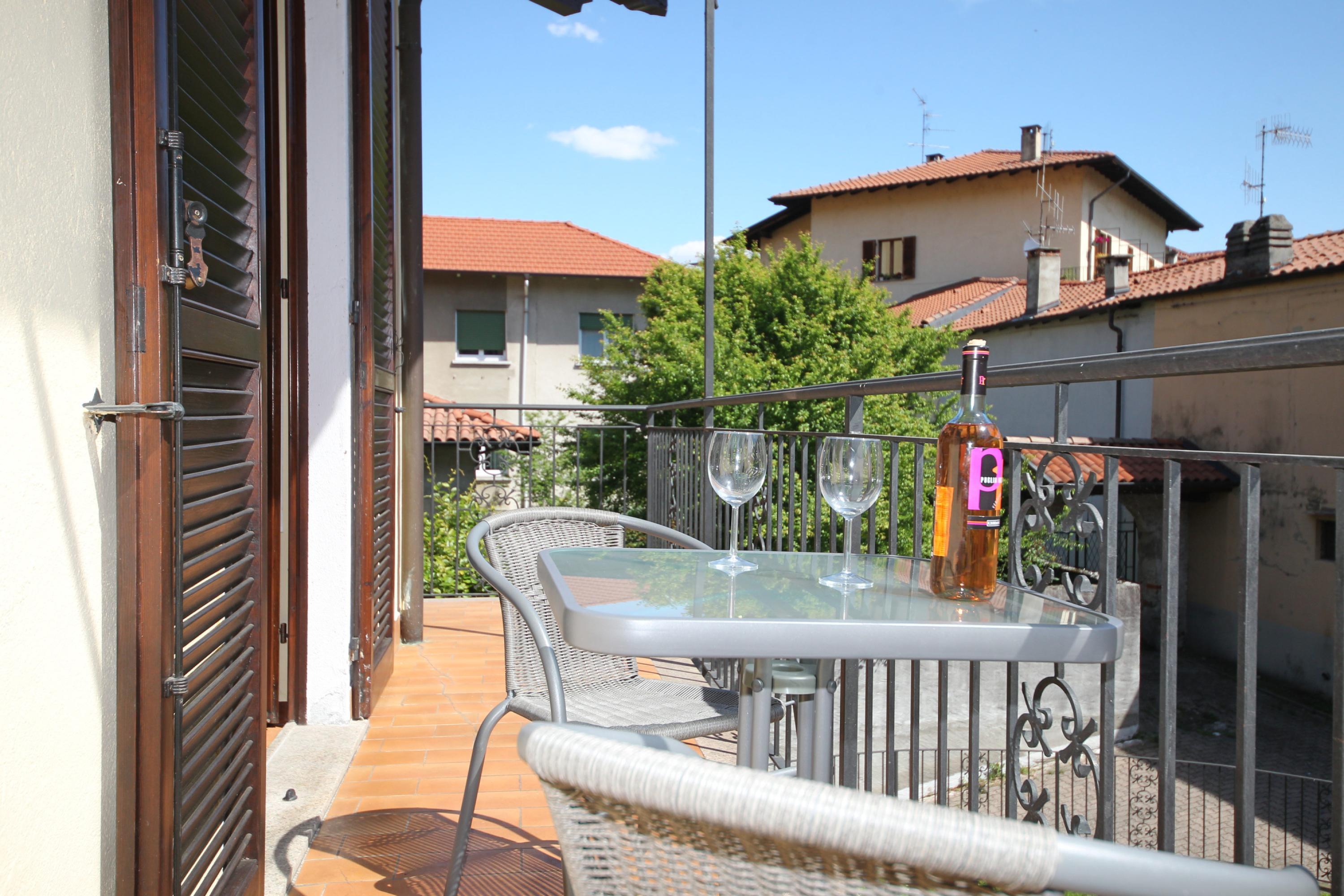 Property Image 2 - Sunset in Baveno