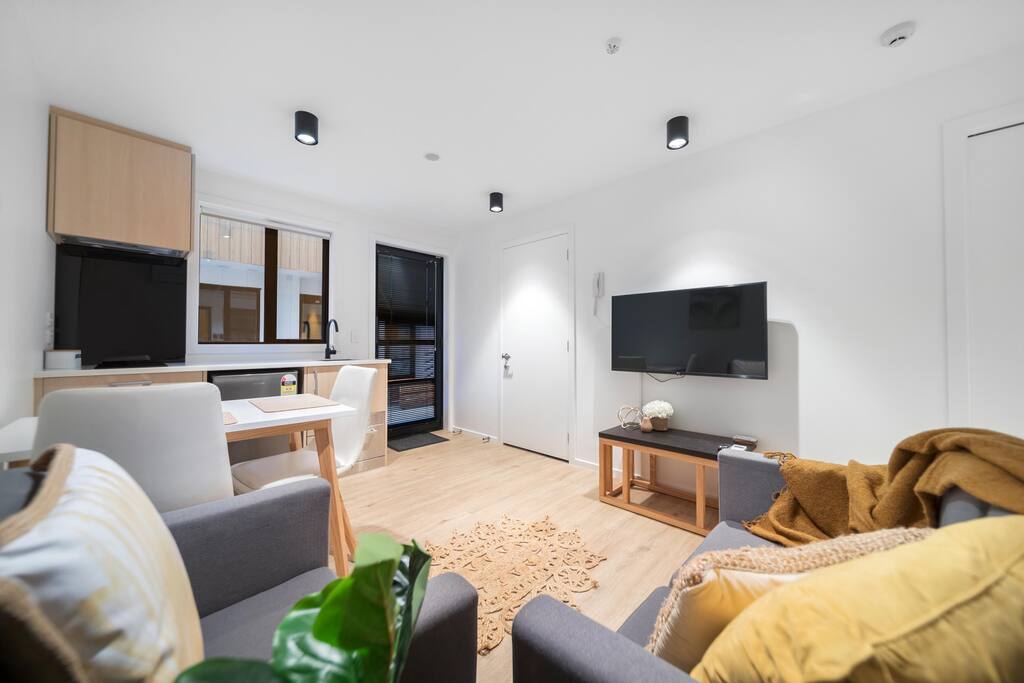 1 Bedroom Modern Apartment in Queenstown