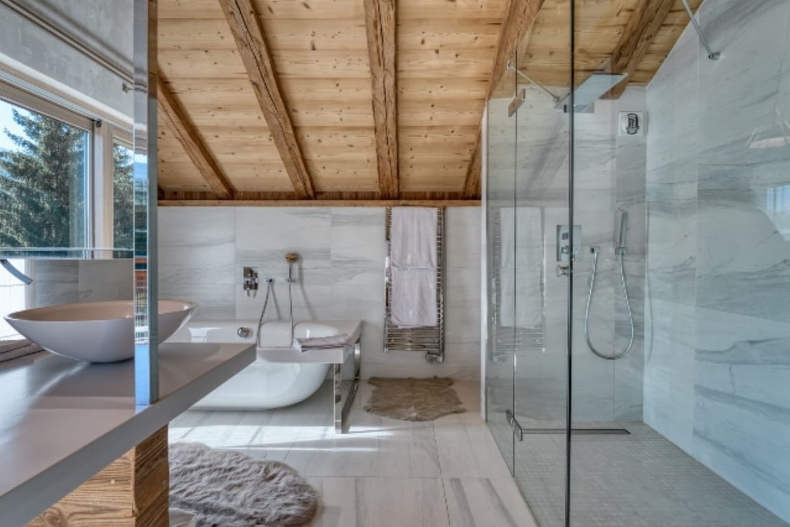 Beautiful 4 bedroom chalet in Megeve