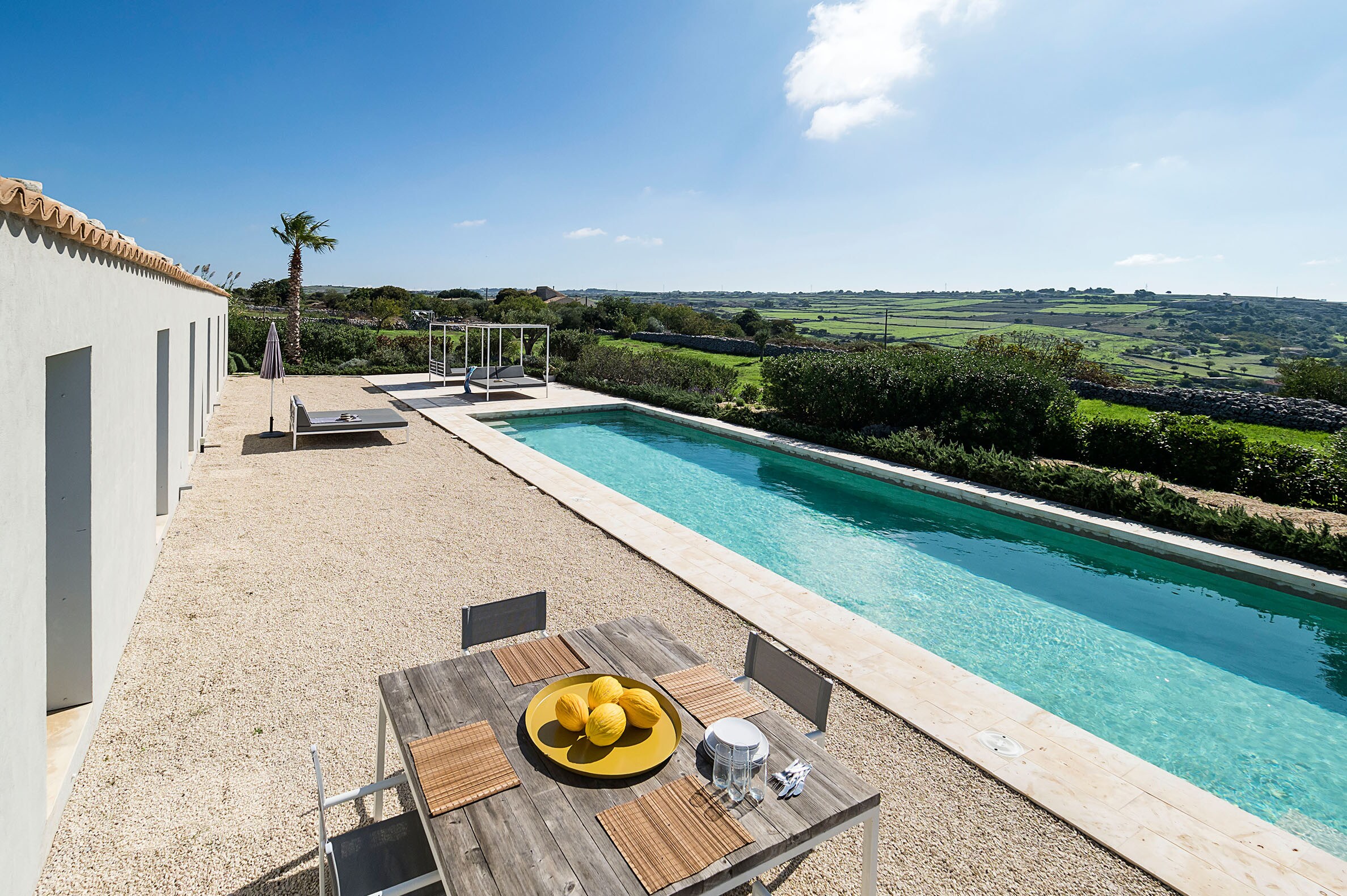 Property Image 2 - Mediterranean Villa with Pool and large terrace