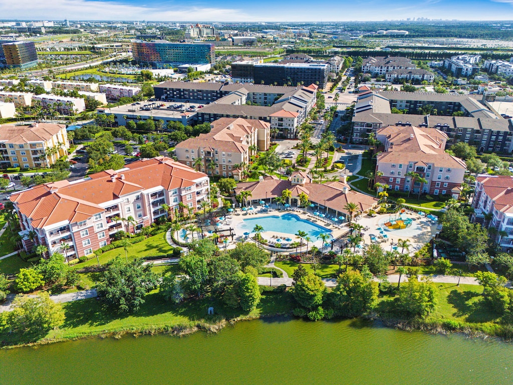 Vista Cay Resort Clubhouse pool area