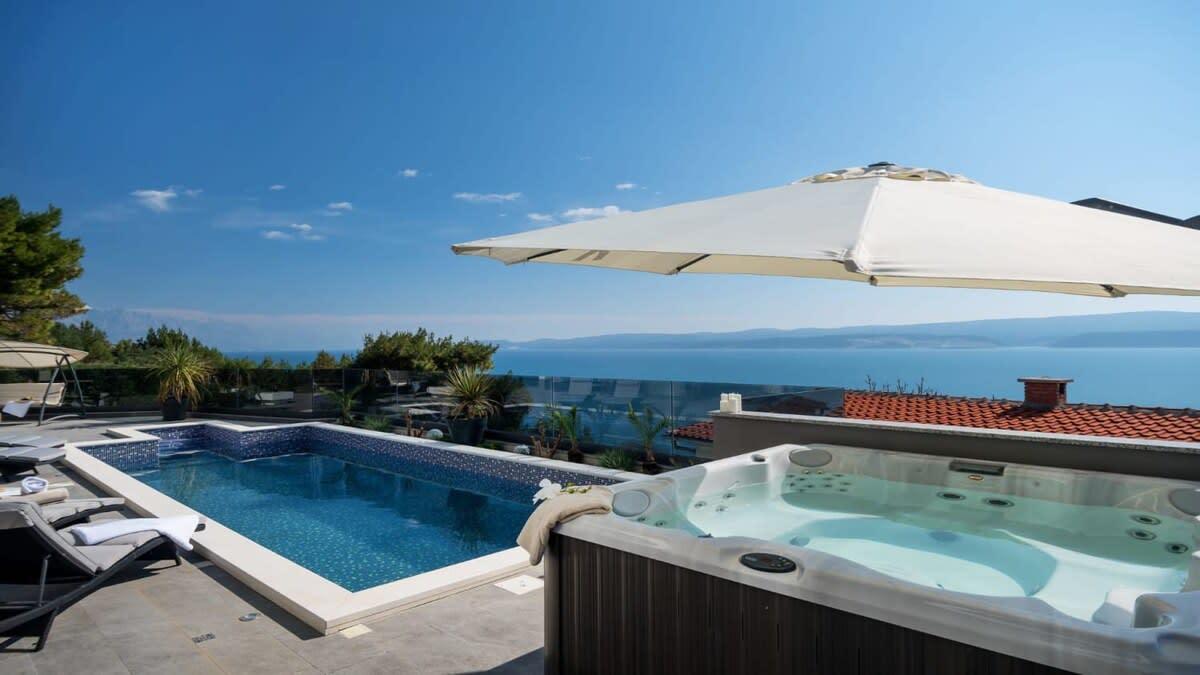 Property Image 1 - Amazing Sea View Villa With A Mesmerizing Pool