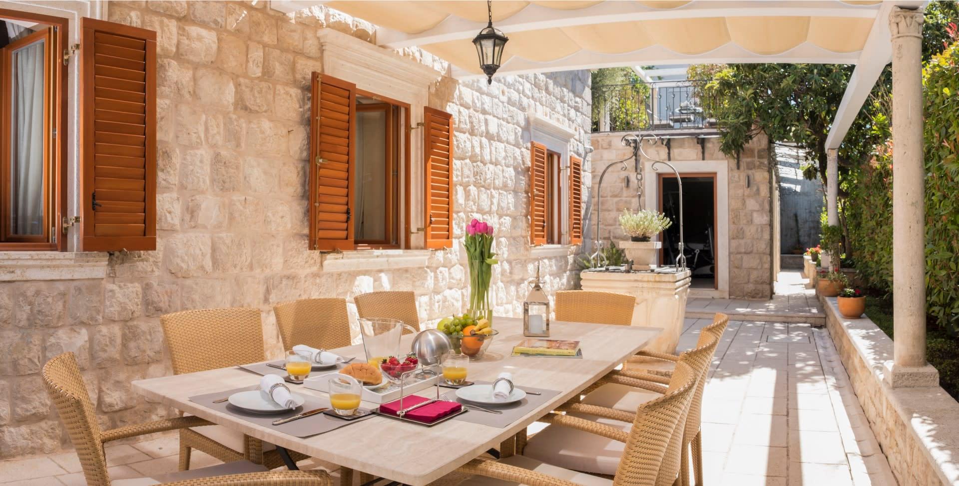 Splendid Stone Villa Near Dubrovnik Old Town