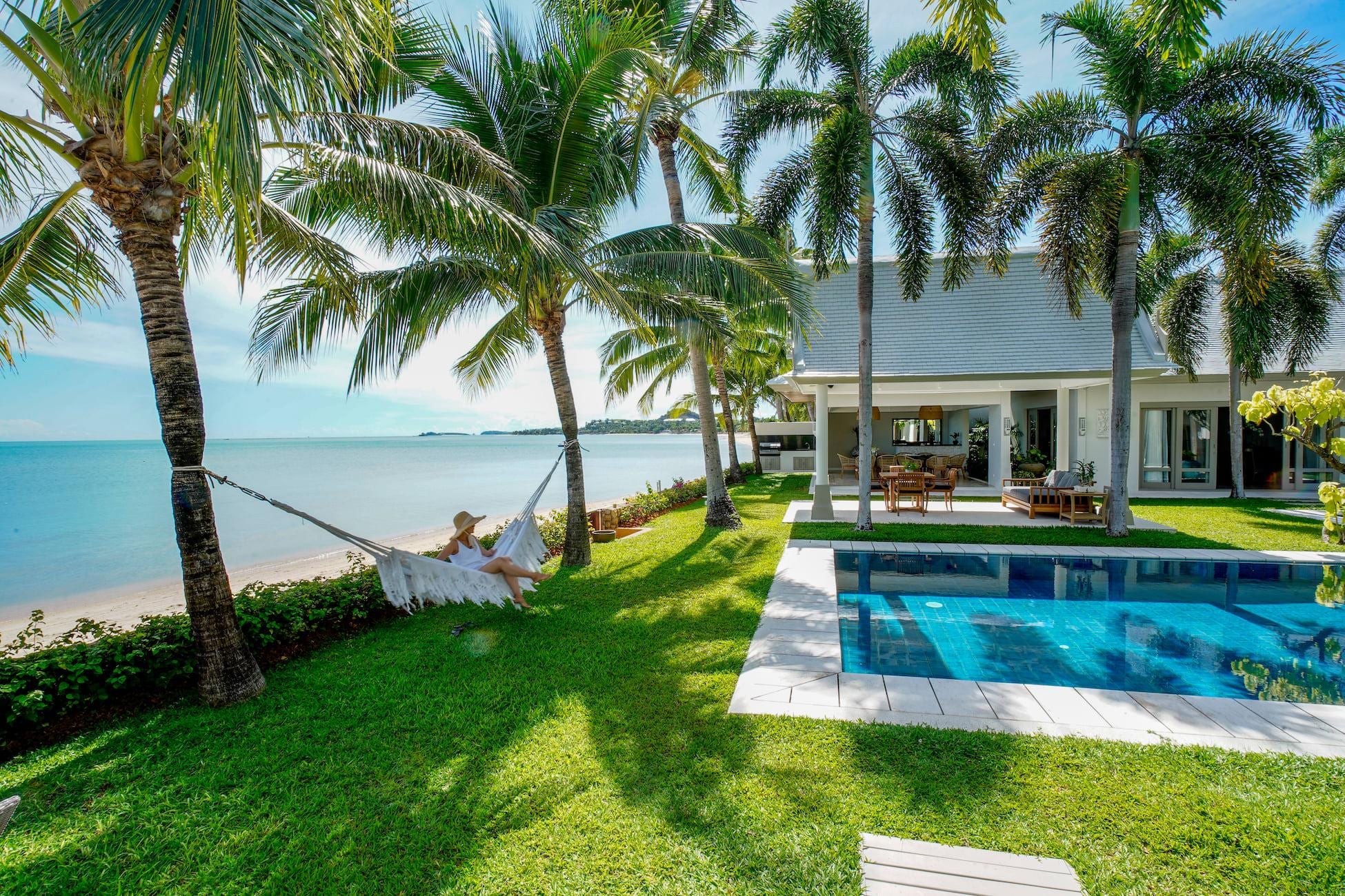 Property Image 1 - Stunning Beachfront Villa With Spacious Grounds