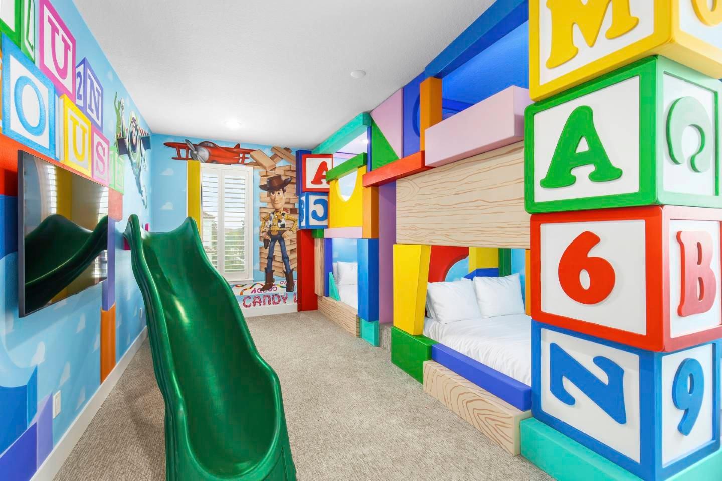 Property Image 2 - BD014J - Modern Bear’s Den Estate with Themed Bedroom at Reunion