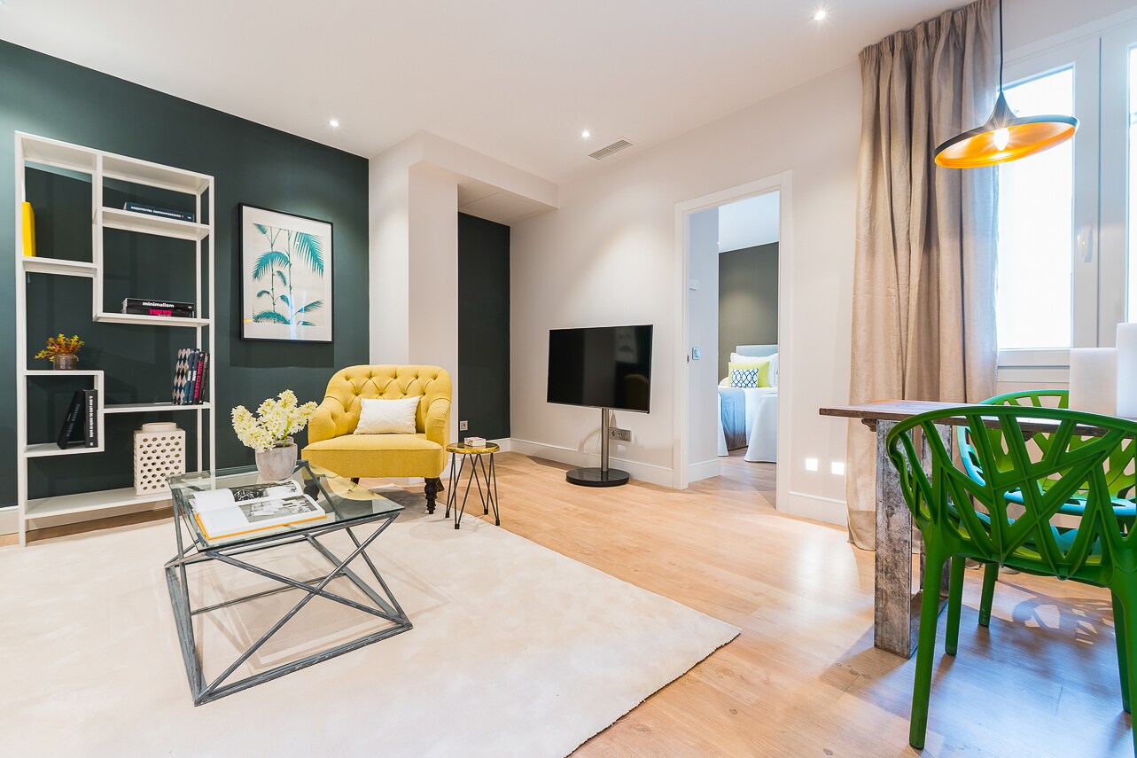 Property Image 2 - Vibrant Flat with Plenty of Leisure Options near Retiro Park