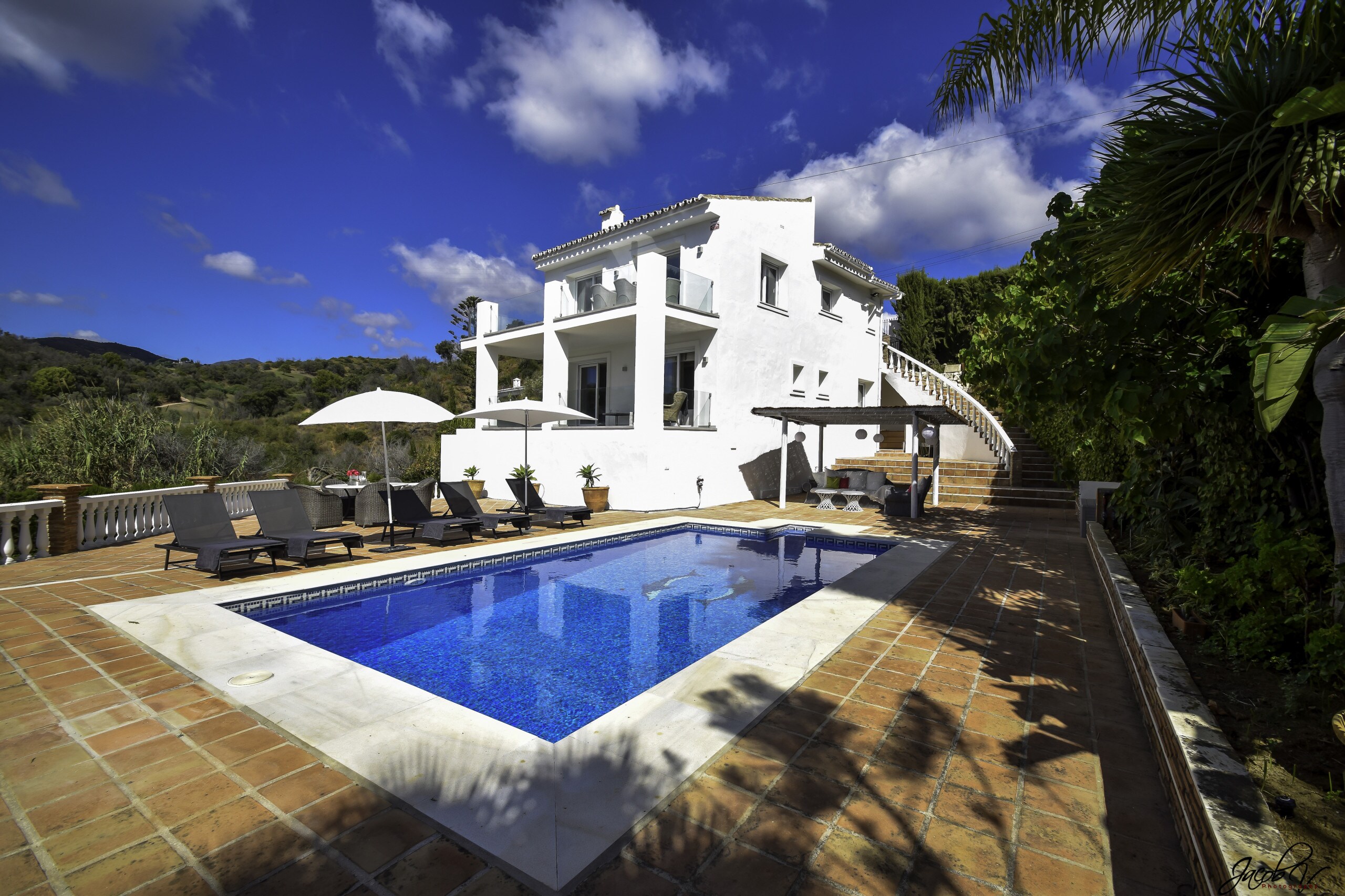 Property Image 1 - Exquisite villa near beach! Heated pool