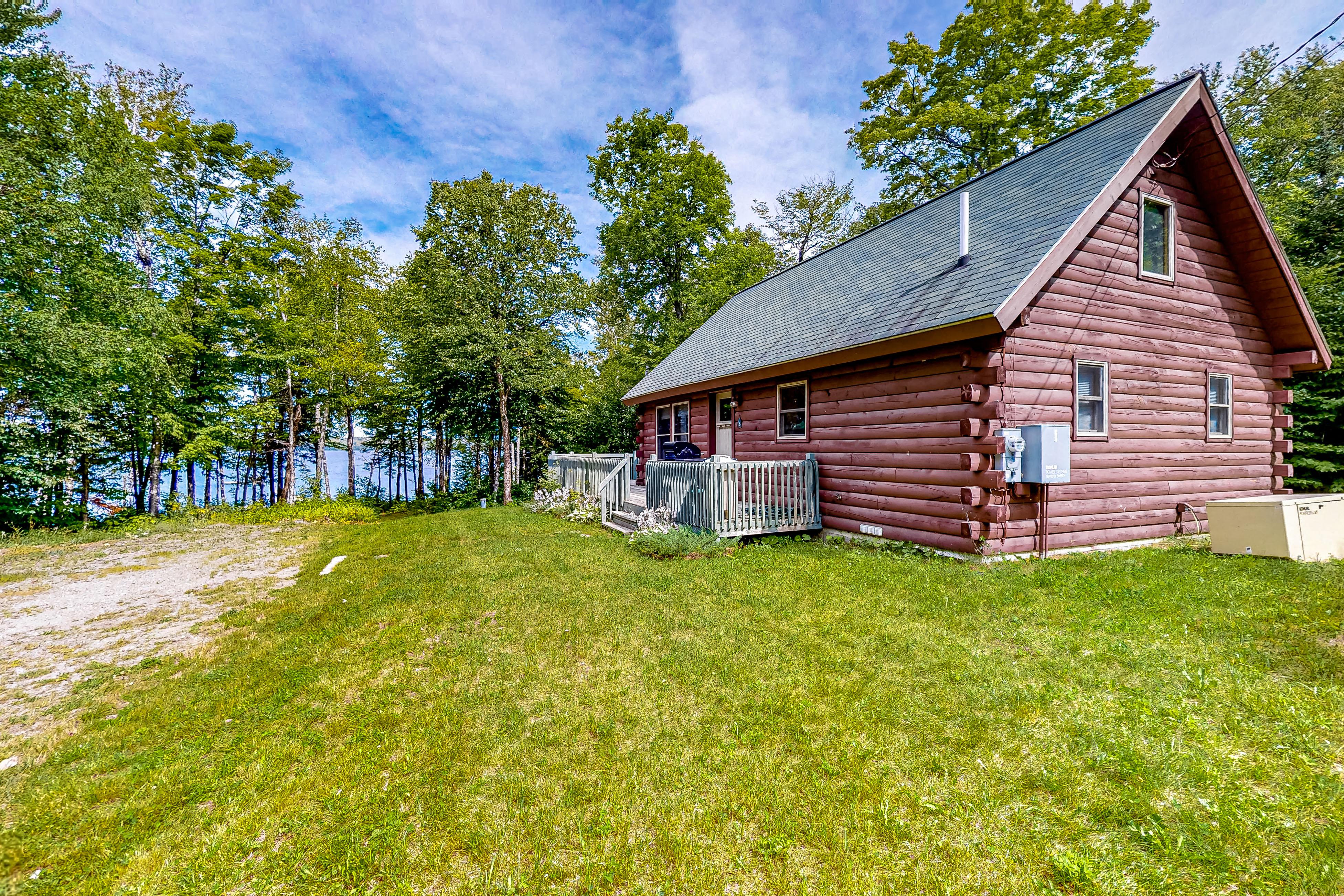 Property Image 2 - Lucky Lakefront Log Cabin