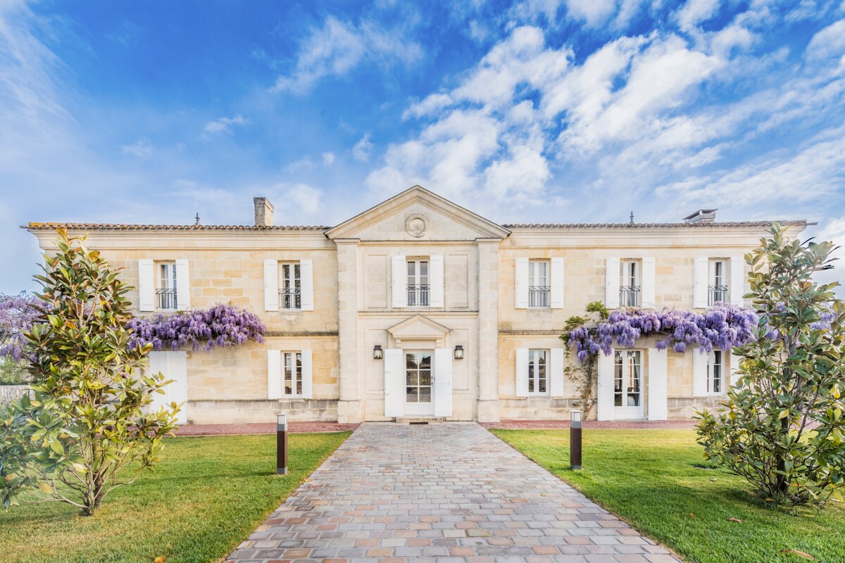 Property Image 1 - Chateau Grand Cru