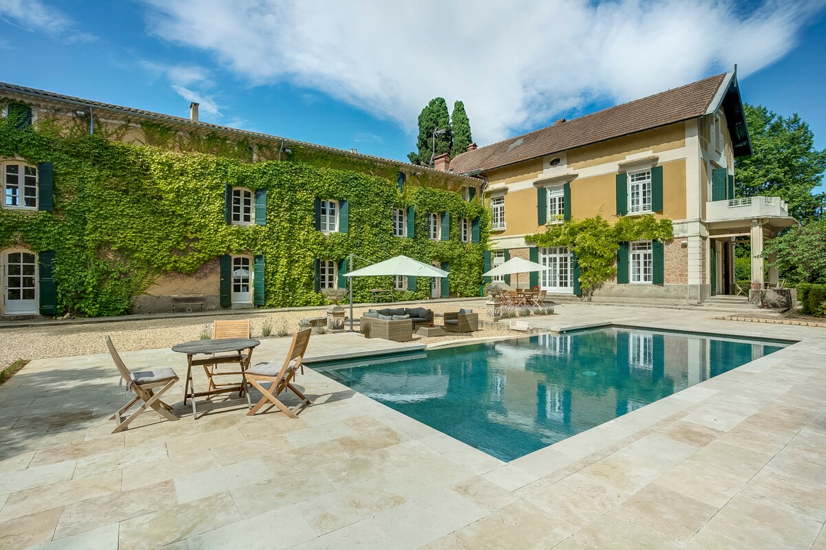 Property Image 1 - Domaine Art et Vin