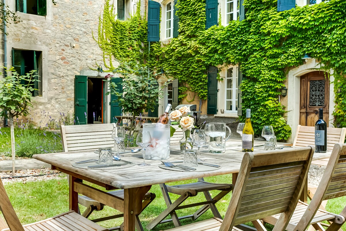 Property Image 2 - Domaine Art et Vin