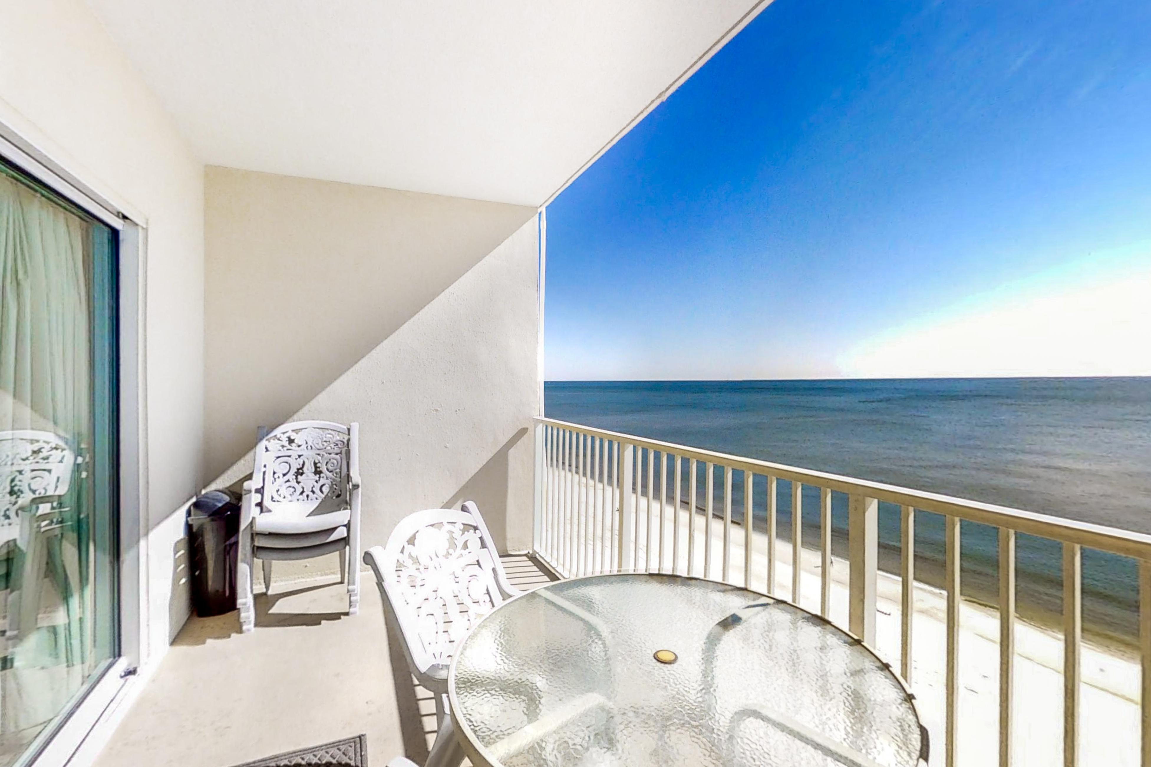 Property Image 2 - Crystal Shores 1004