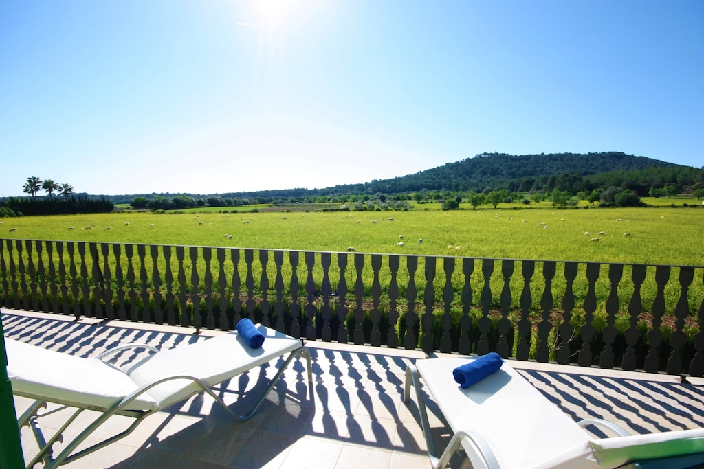 Private finca in Mallorca for 12 people