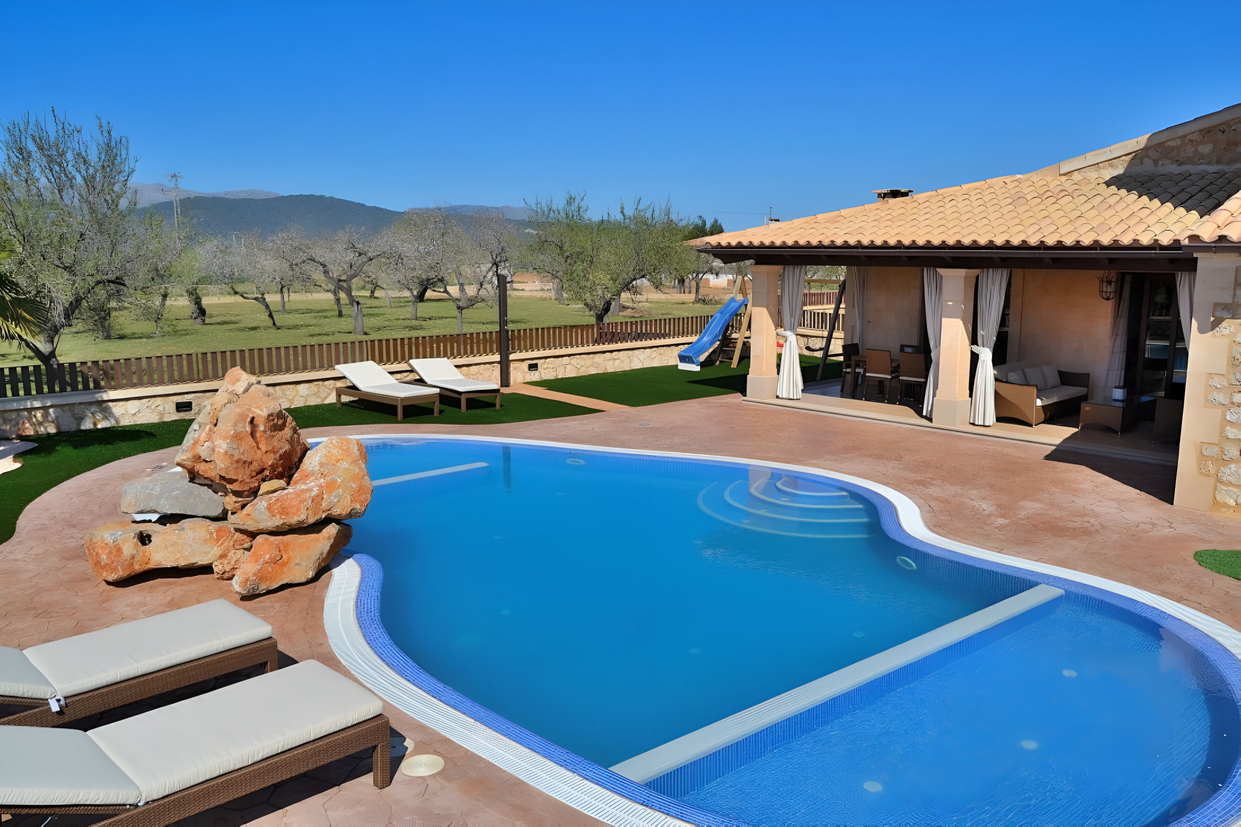 Luxury finca with pool in Mallorca