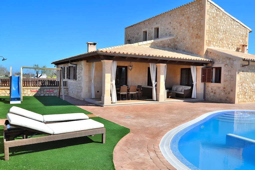 Beautiful finca with pool. Majorca