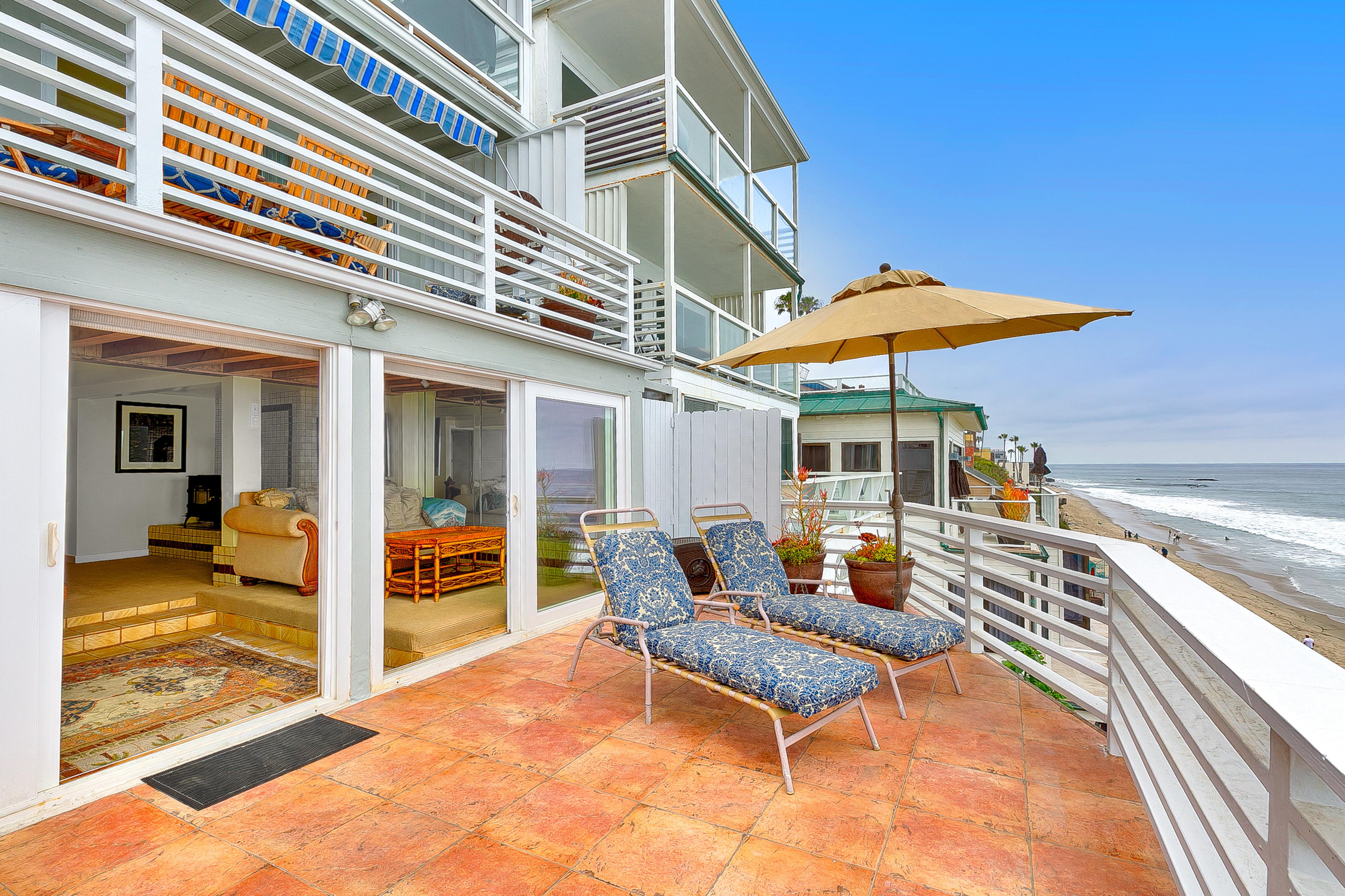 Property Image 1 - Laguna Beach Oceanfront