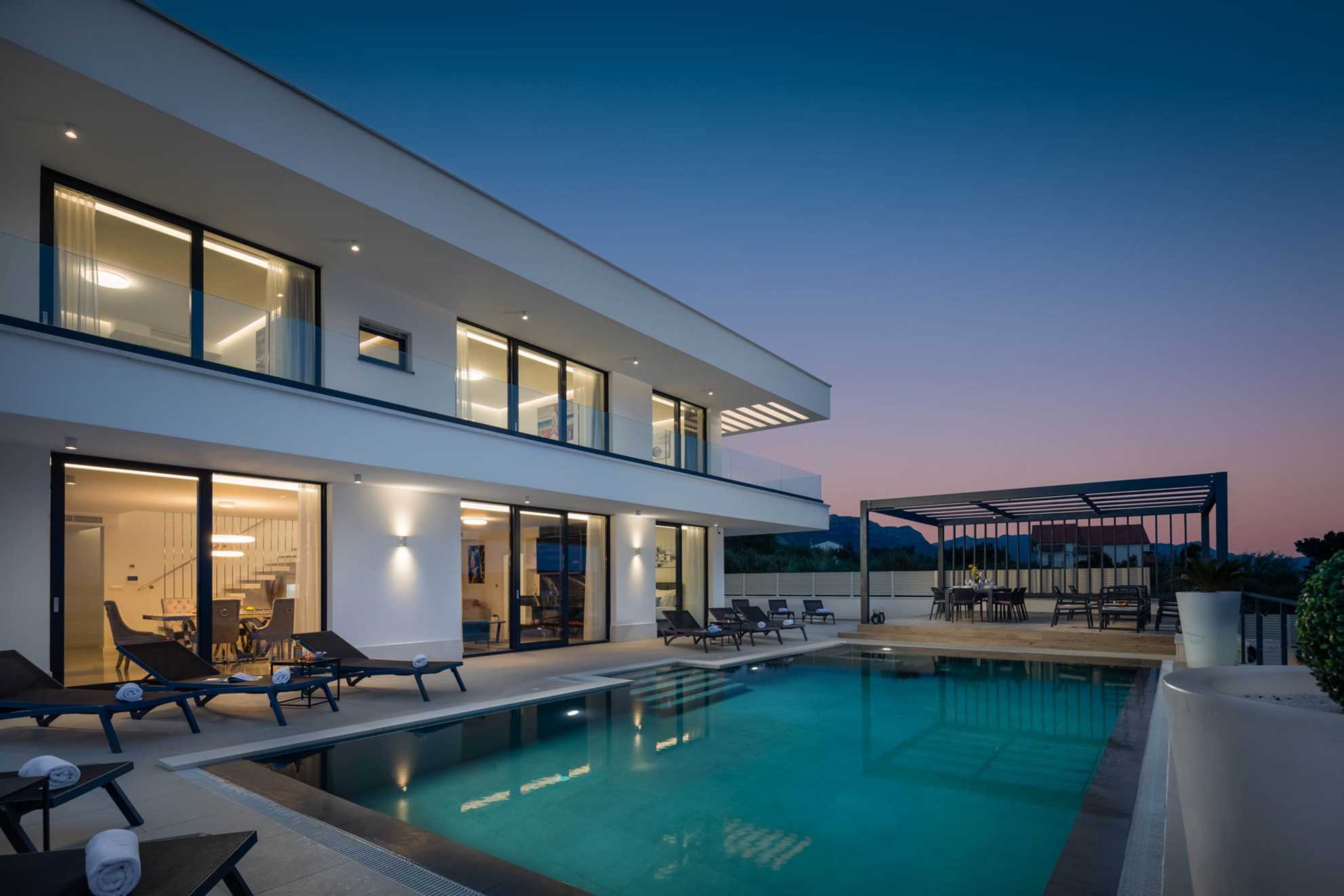 Property Image 1 - Luxury Villa Spotlight with Pool