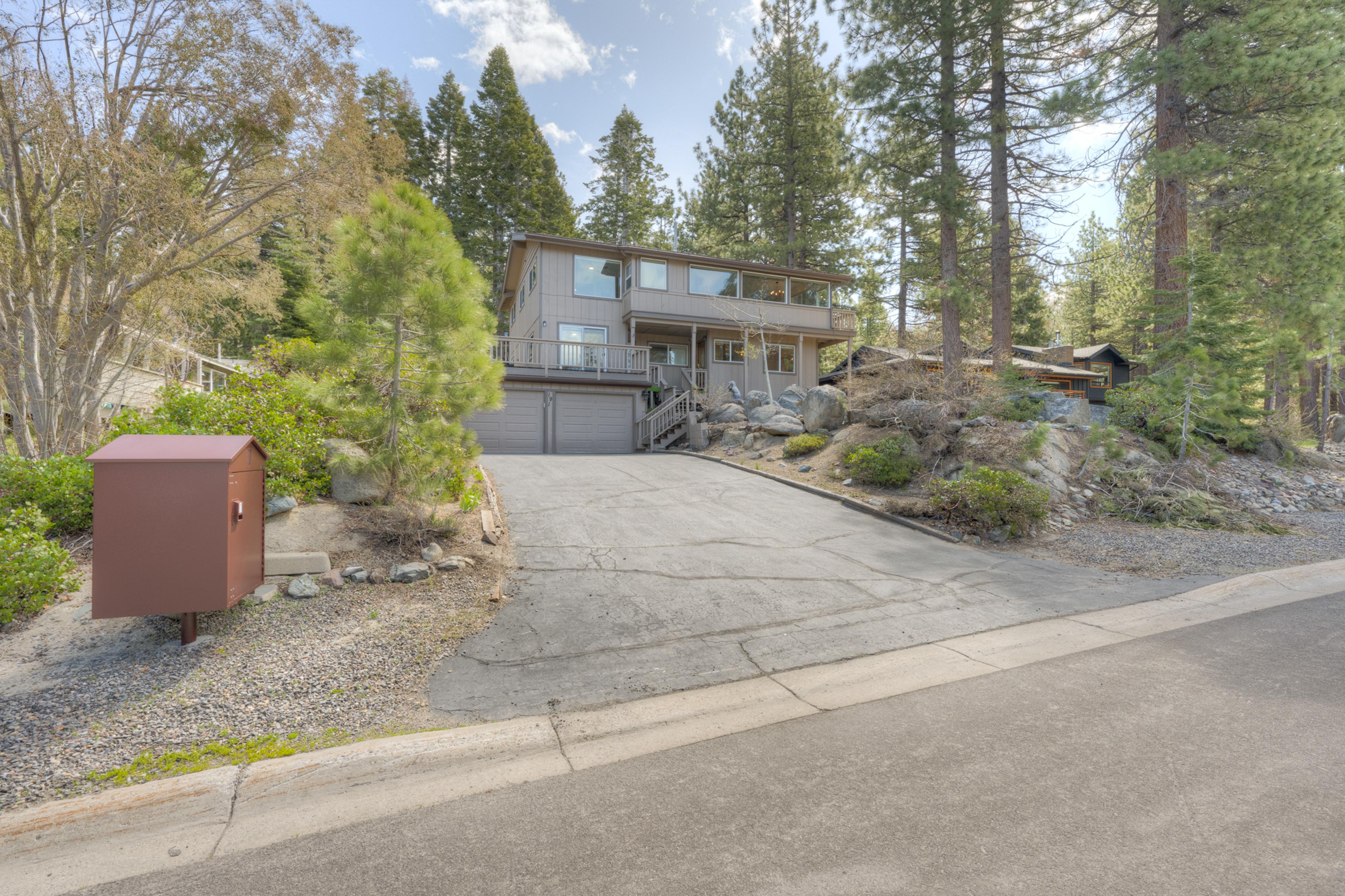 Property Image 2 - Lake Tahoe Escape