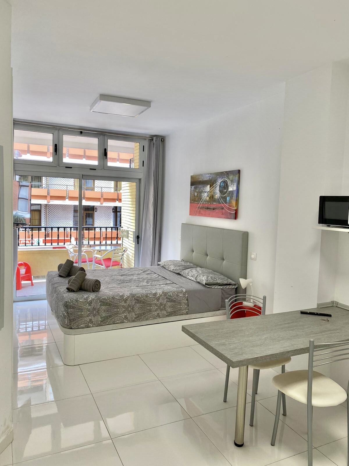 Property Image 1 - Modern Loft with terrace in pedestrian street next to Las Canteras