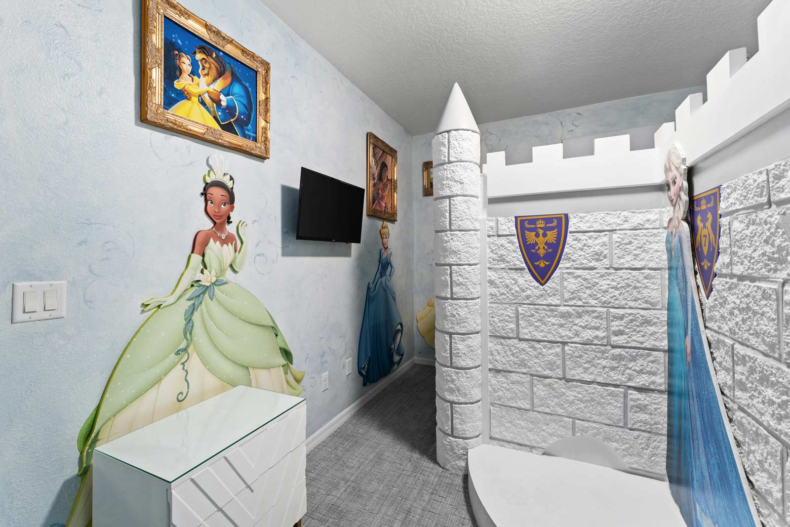 Princess *Theme Room 1* on Second Floor
