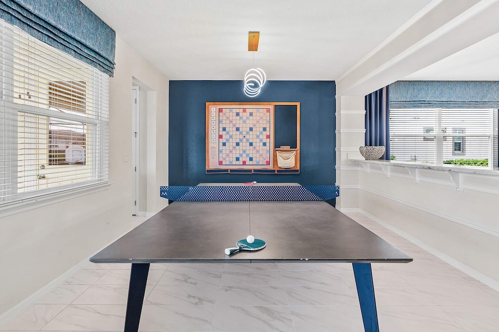 Living Room *Highlight*