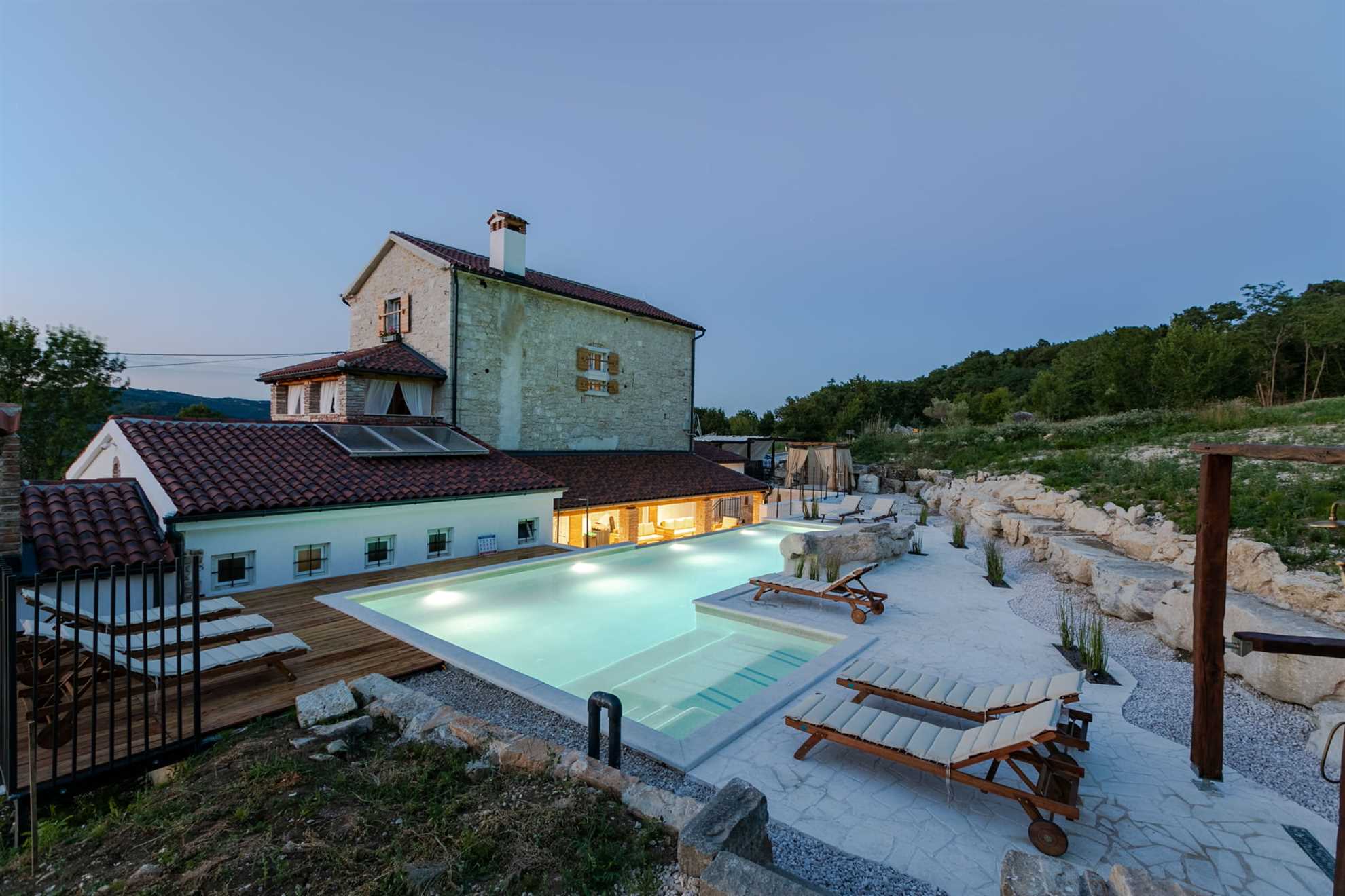 Property Image 1 - Villa Hillside with Pool