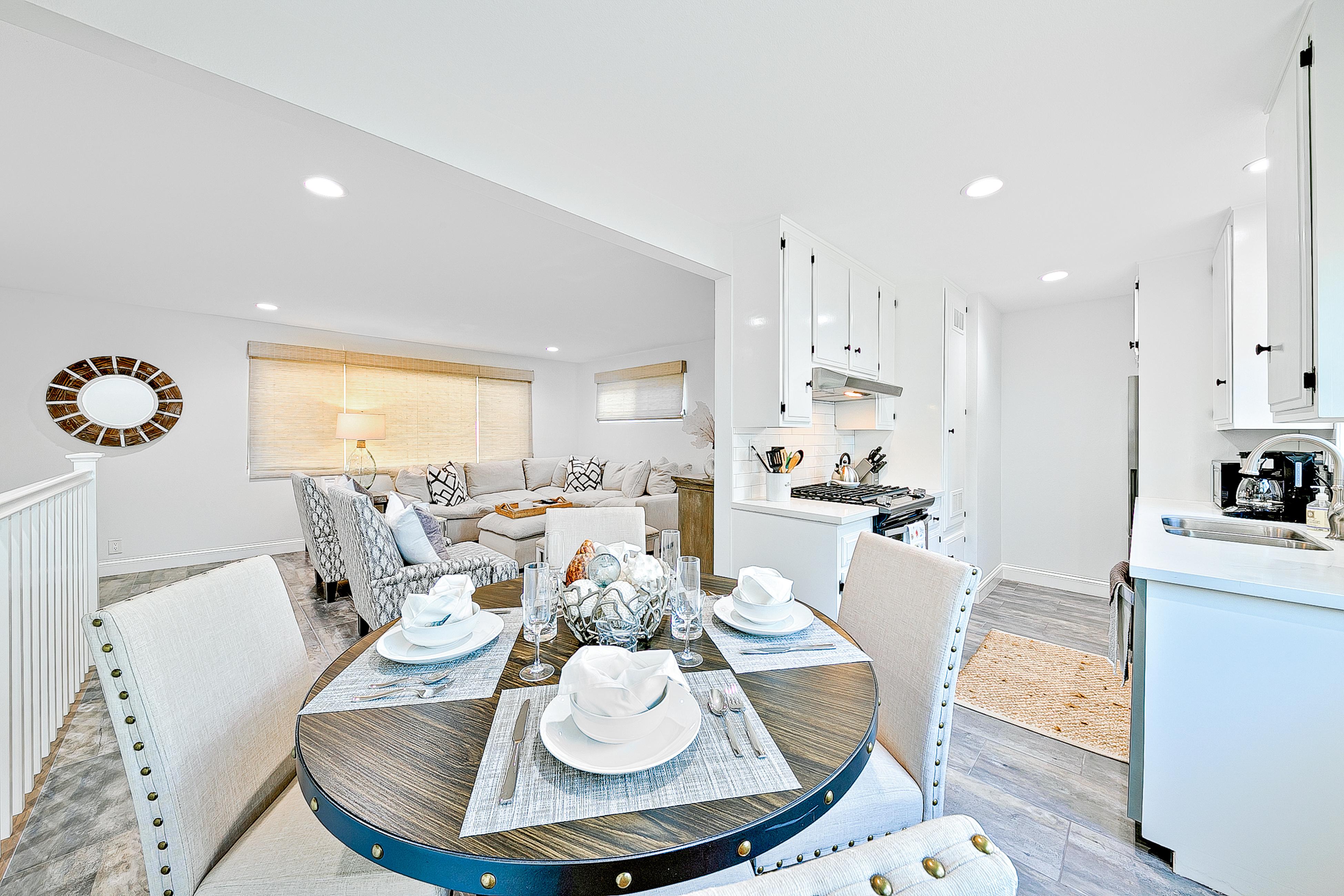 Balboa Island Diamond Resort Compound Home Rental in Newport Beach