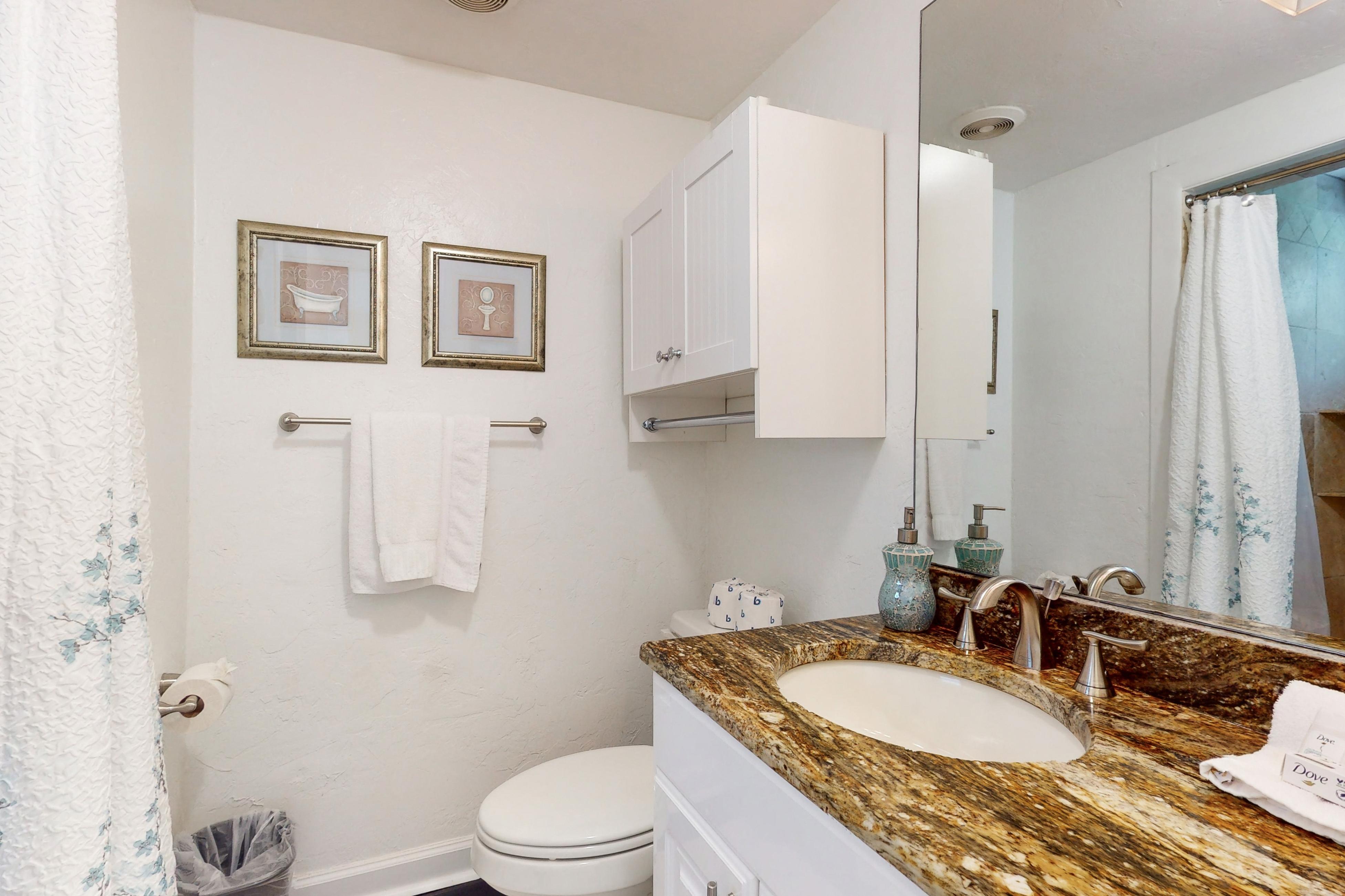 Breezy Bungalow Breezy Bungalow