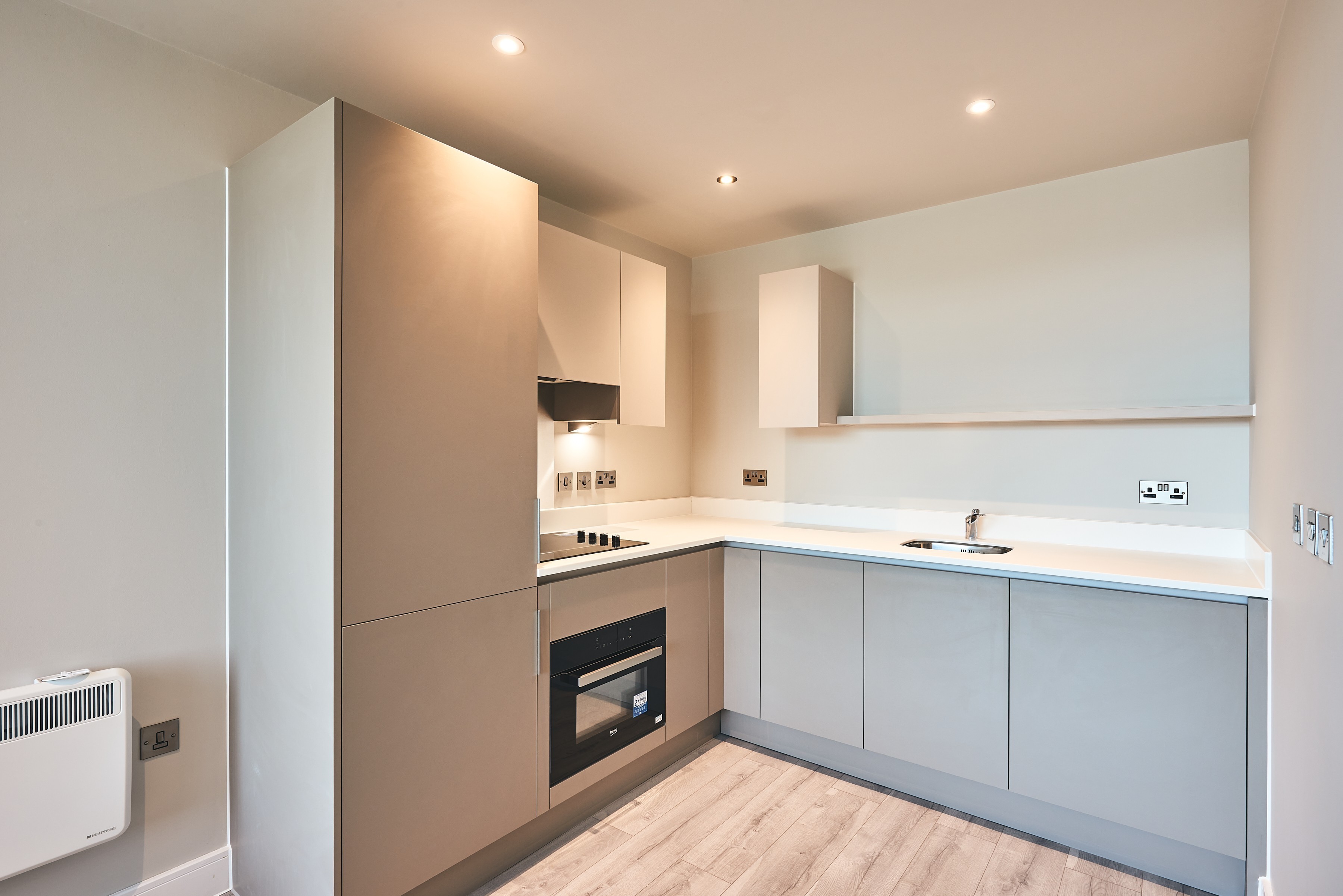 Bracknell - Luxurious & Chic Apartments - Free Parking