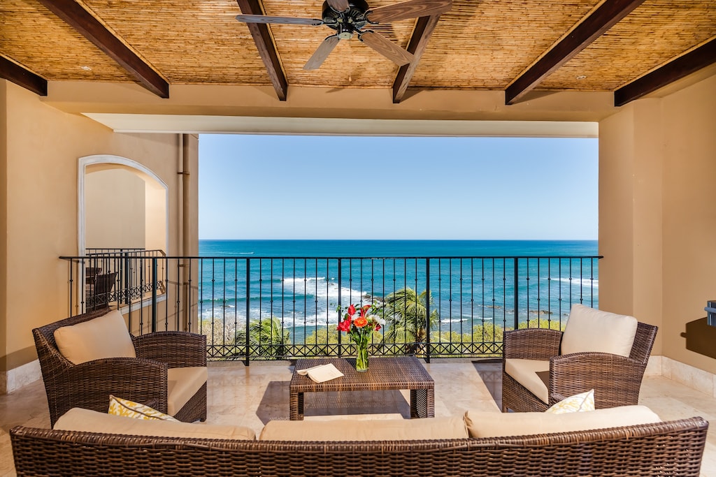 We're talking a million-dollar view of the ocean and Langosta beach.