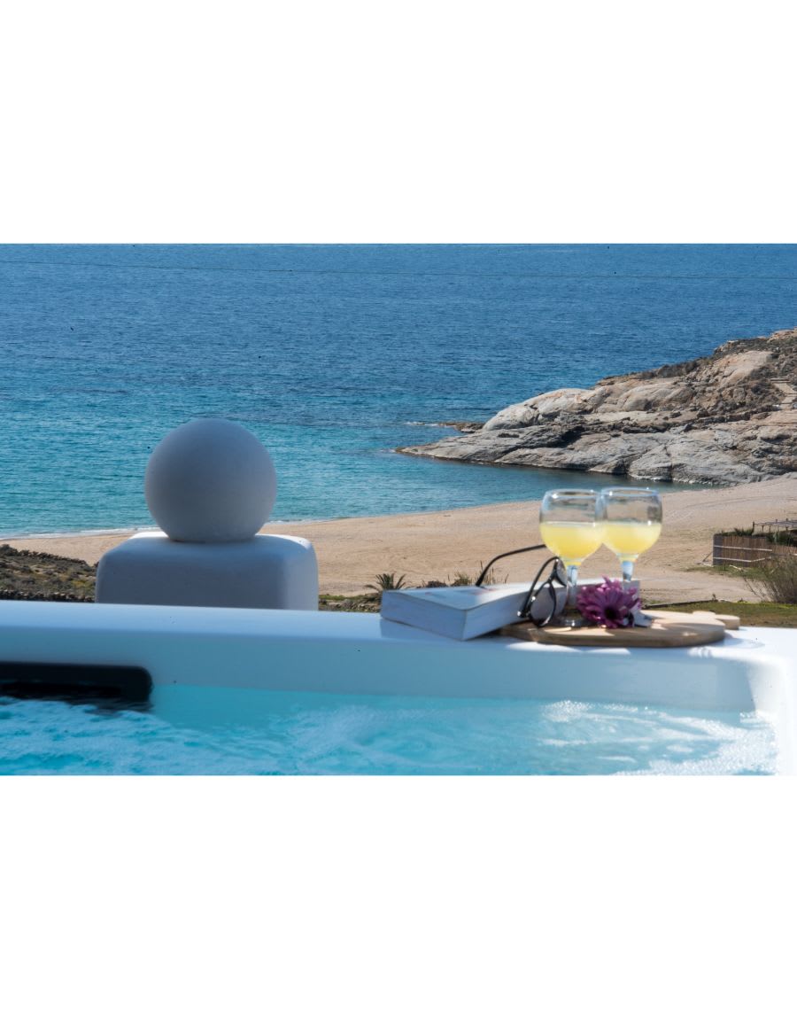 Property Image 1 - Evilia Mykonian Villa with fantastic Jaccuzi, Lia beach