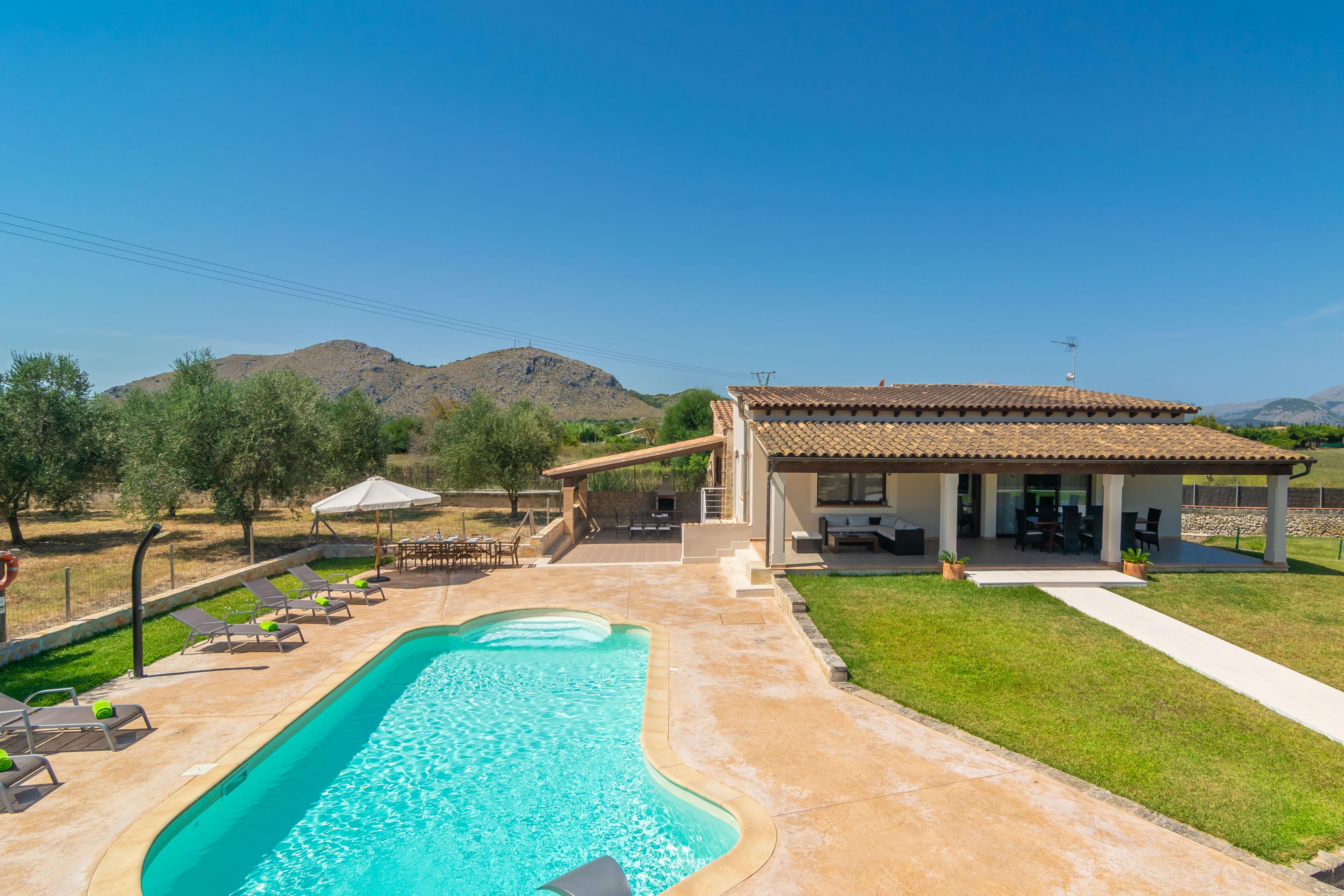 Property Image 2 - VILLA COIRA - Spectacular villa with private pool, garden and mountains views, near the beach of Puerto de