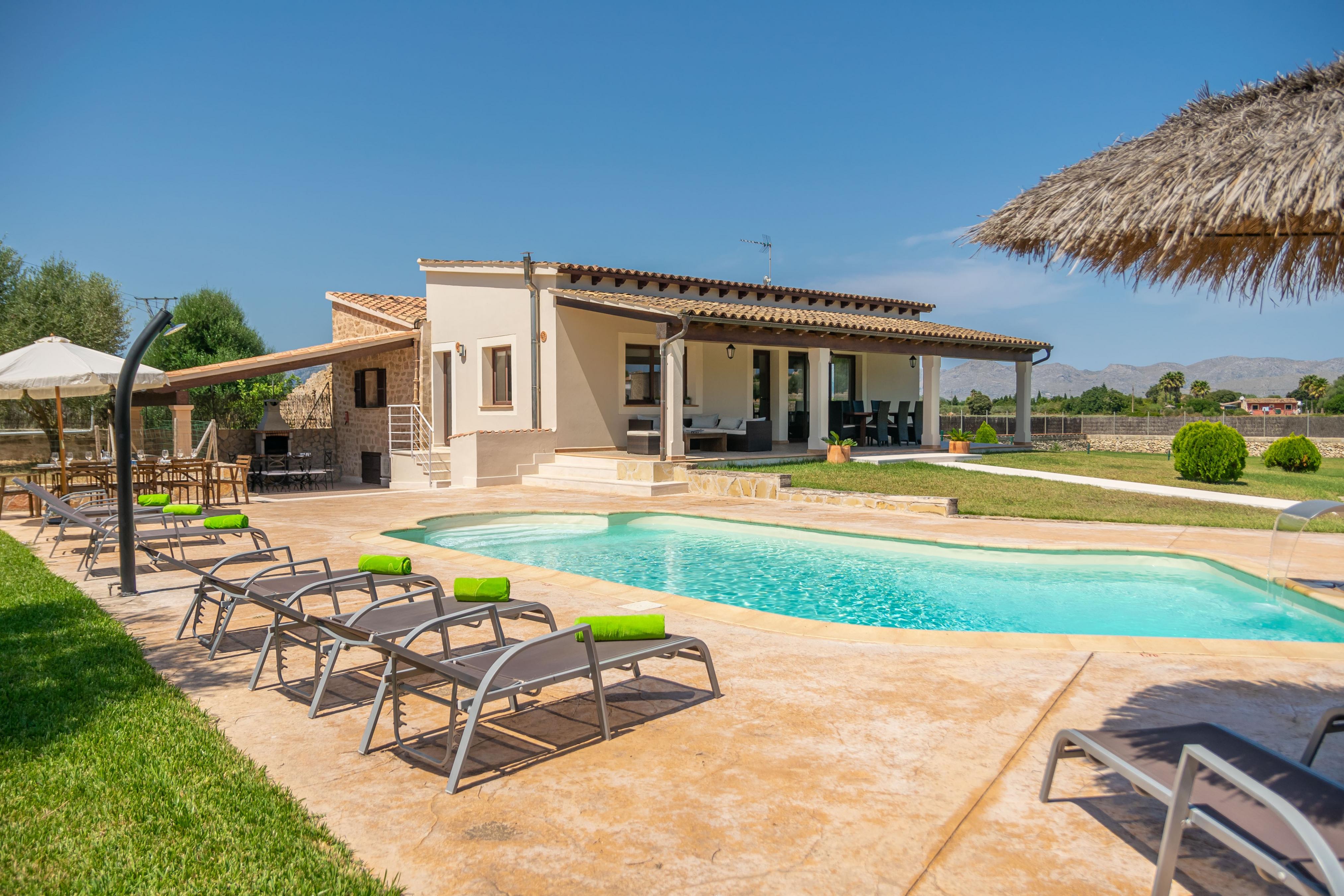 Property Image 1 - VILLA COIRA - Spectacular villa with private pool, garden and mountains views, near the beach of Puerto de