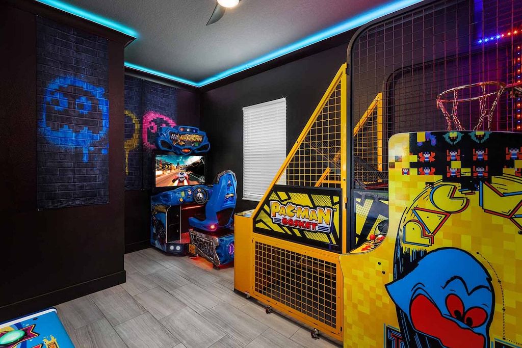 Arcade w/ Basketball Machine & More