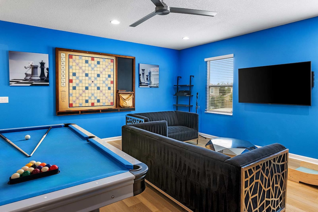 Loft w/ Air Hockey, Pool Table & Mini Jungle Gym