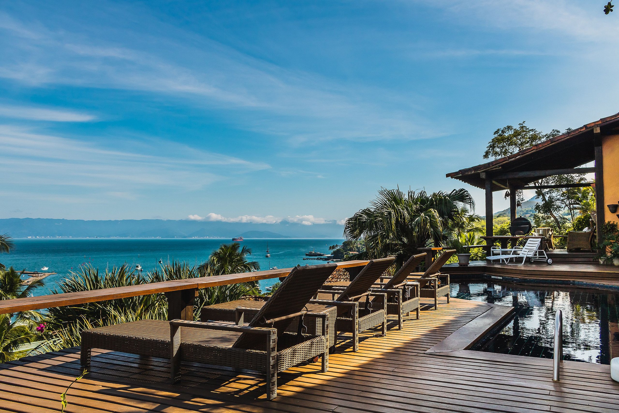 Property Image 1 - House with infinity pool near the beach