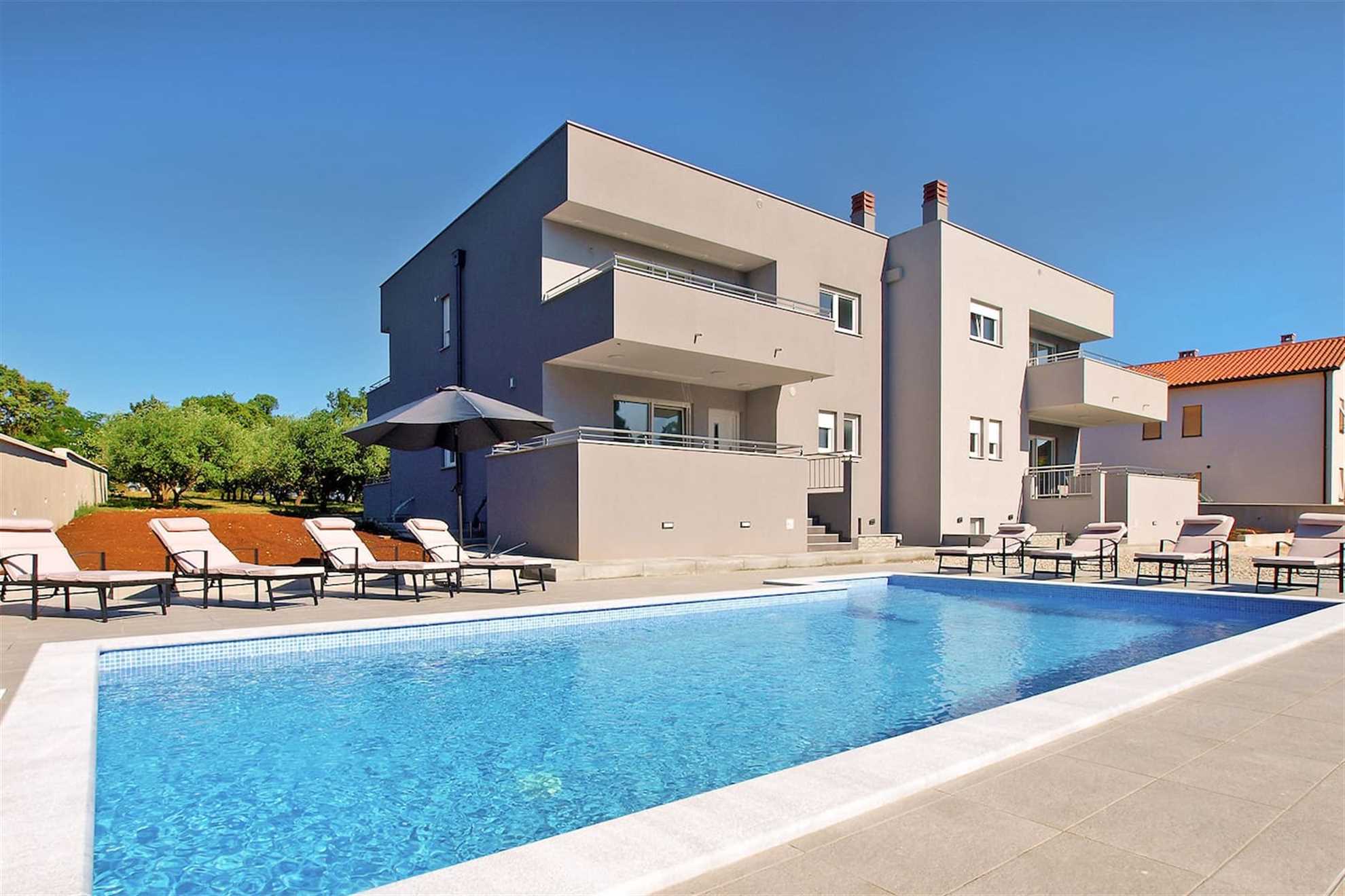 Property Image 1 - Villa Sonata with Heated Pool